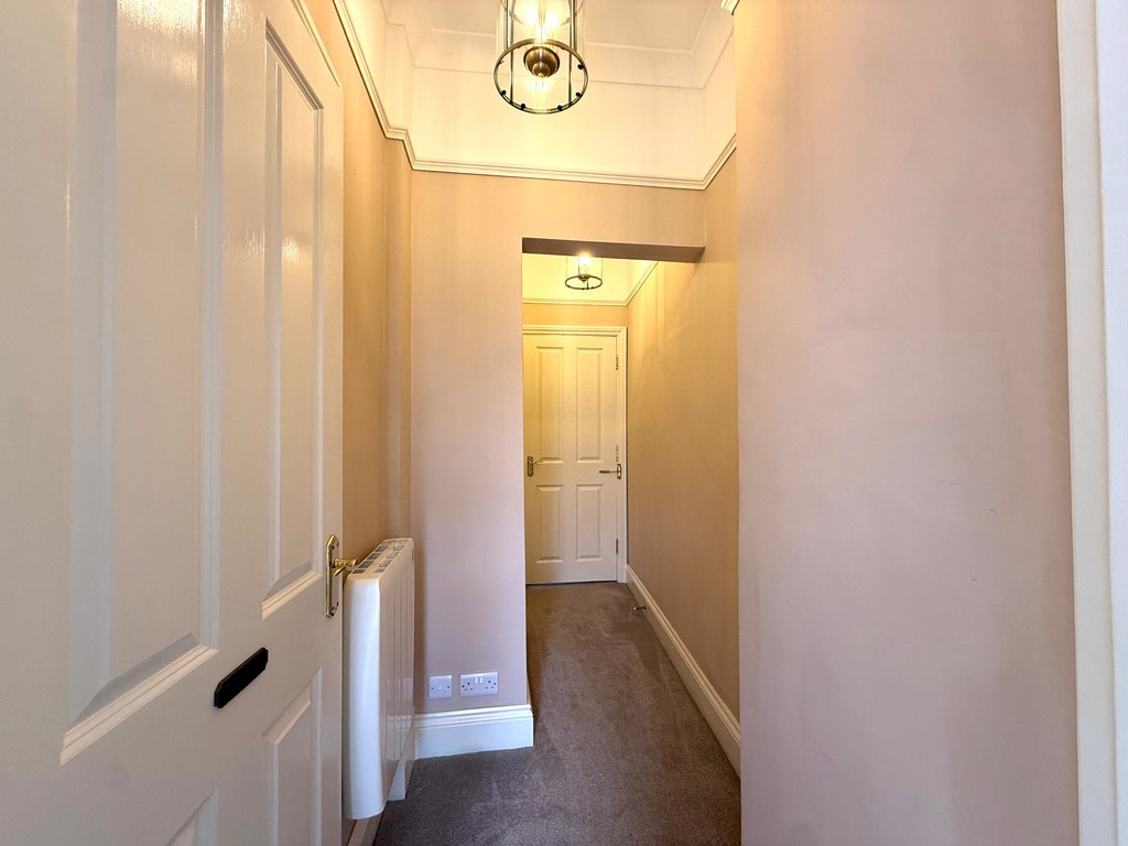 Studio flat to rent in Hampden Place, Alphington Street  - Property Image 5