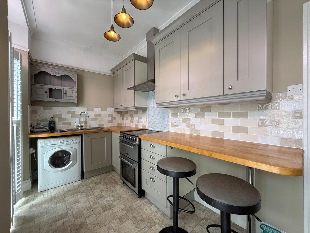 Studio flat to rent in Hampden Place, Alphington Street 9