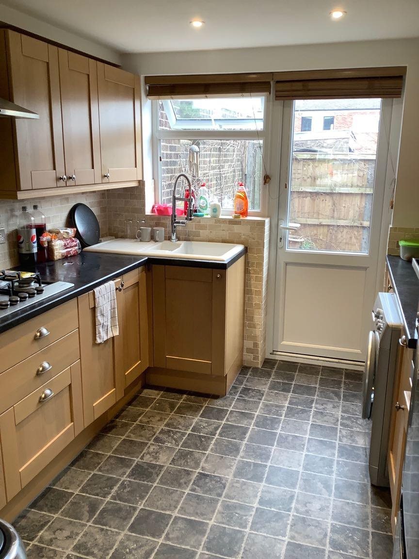 2 bed flat to rent in Cook Crescent, Colchester, CO4  - Property Image 3