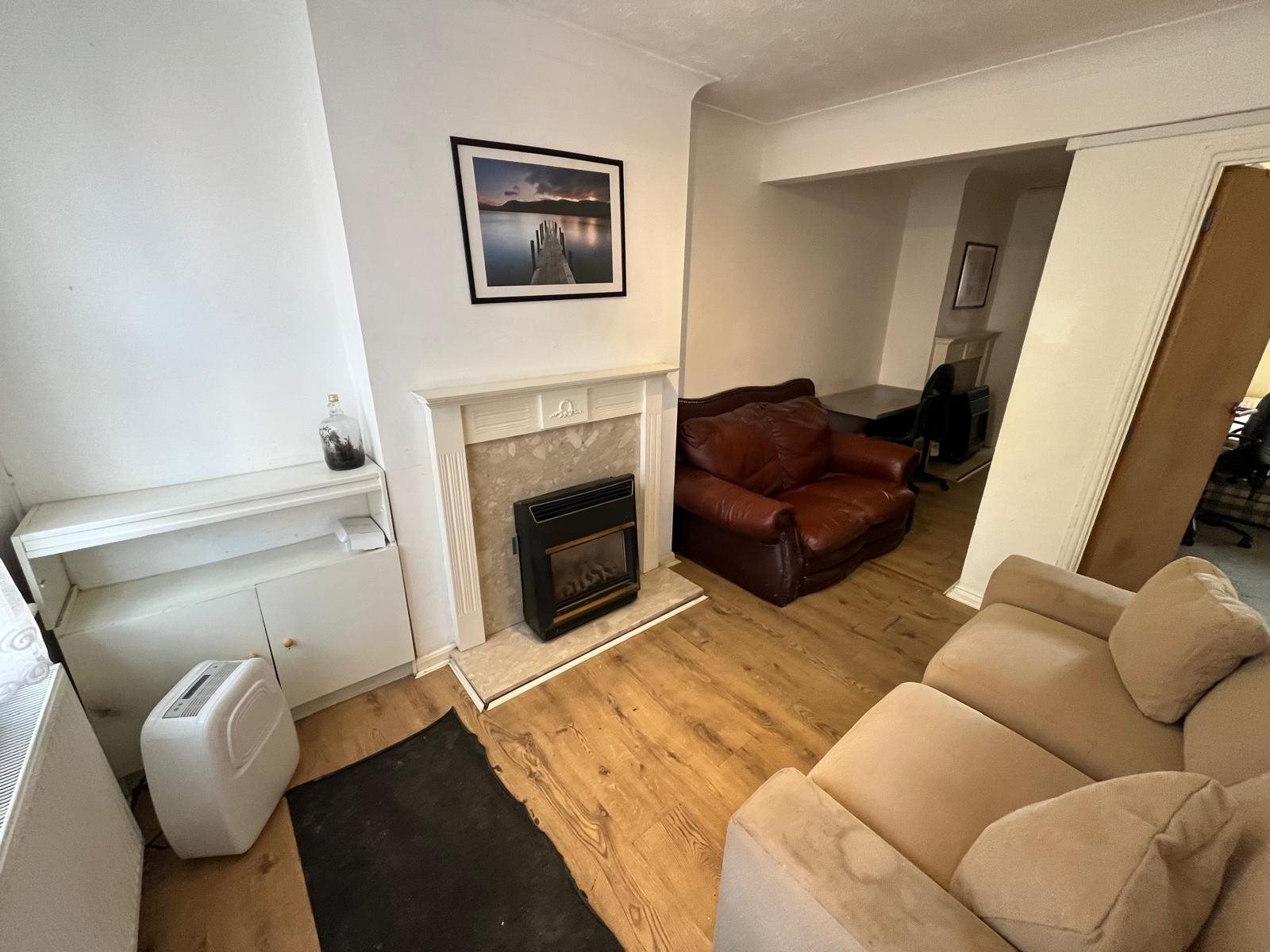 3 bed house to rent in Hythe Hill, Colchester, CO1  - Property Image 2