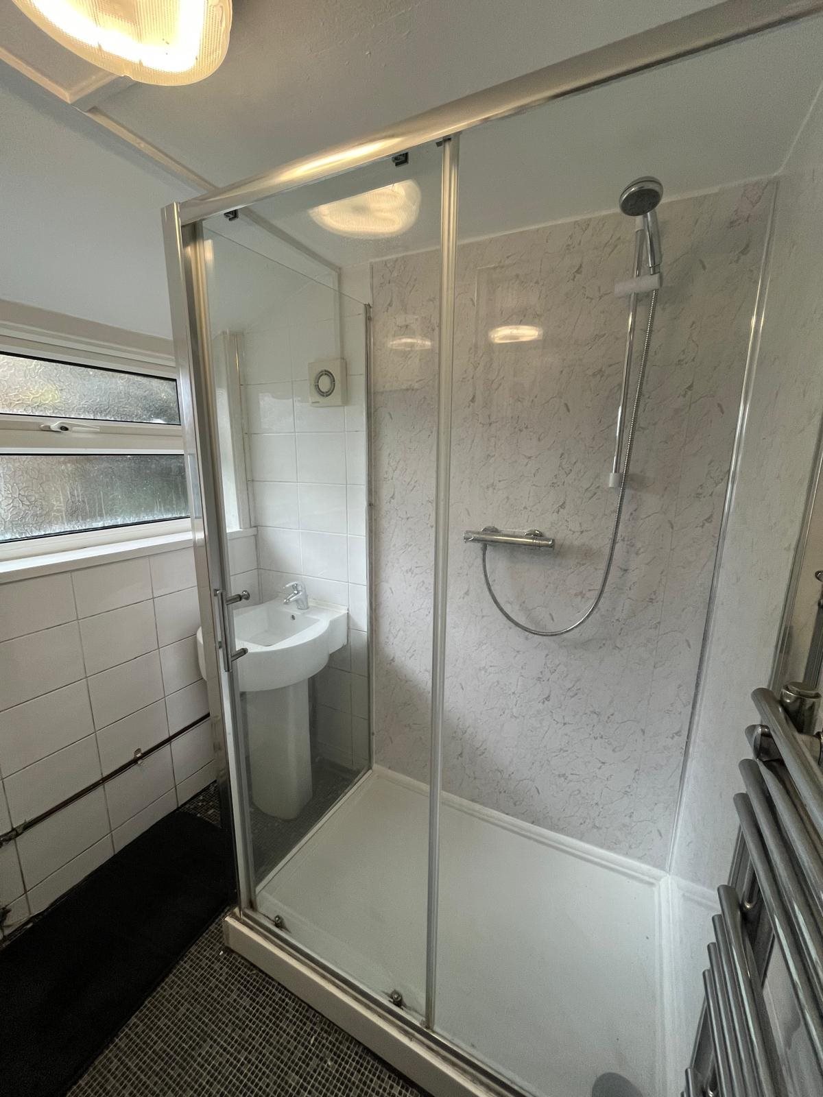 3 bed house to rent in Hythe Hill, Colchester, CO1 11