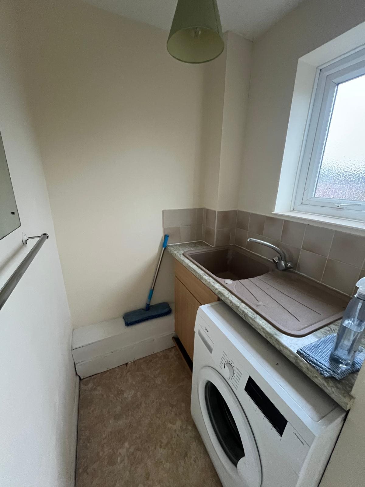 1 bed house / flat share to rent in Sullivan Close, , CO4 5