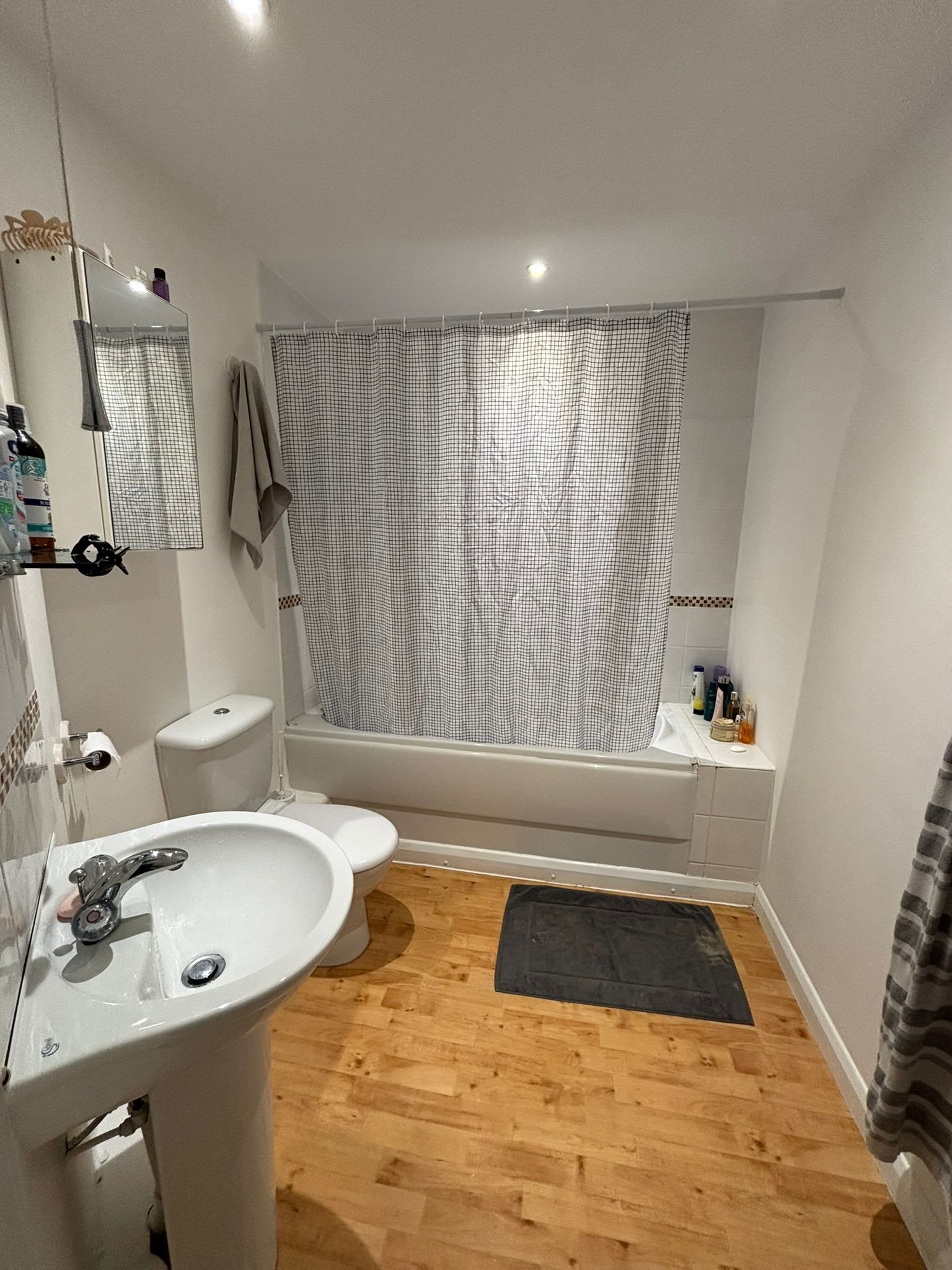 2 bed flat to rent in Hardies Point, , CO2  - Property Image 7