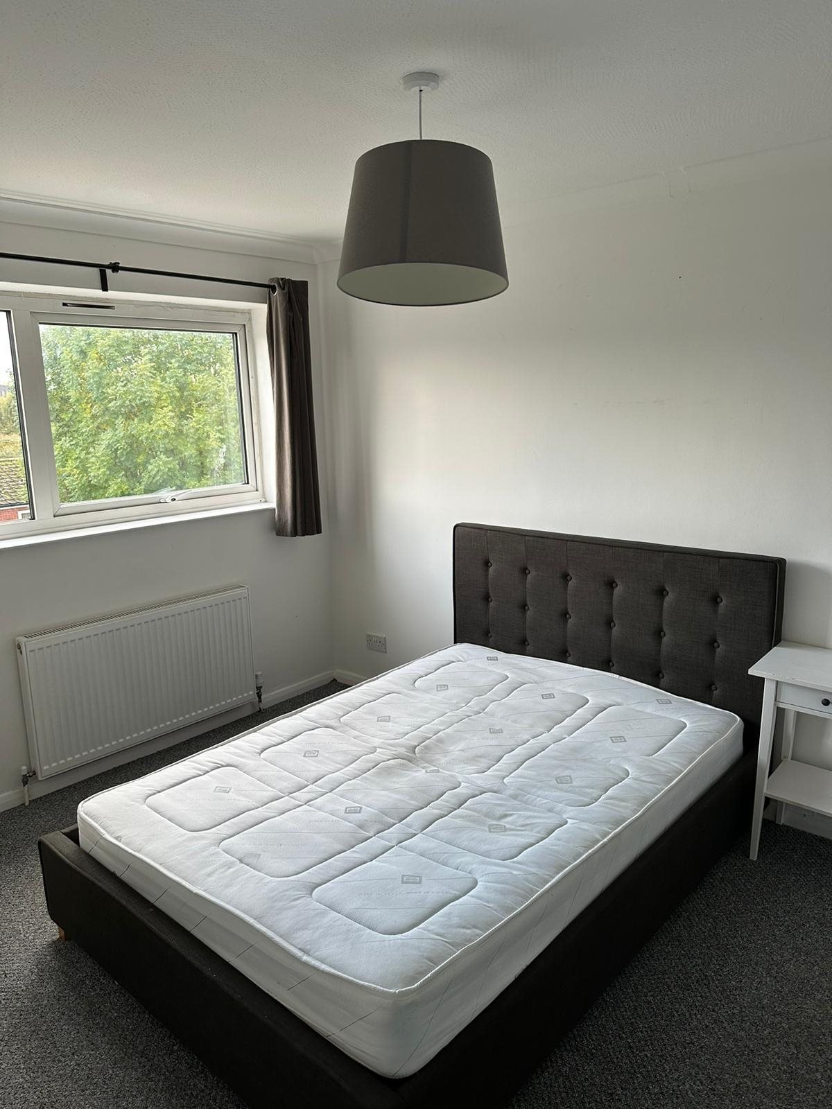 1 bed house / flat share to rent in Britten Close, , CO4 3