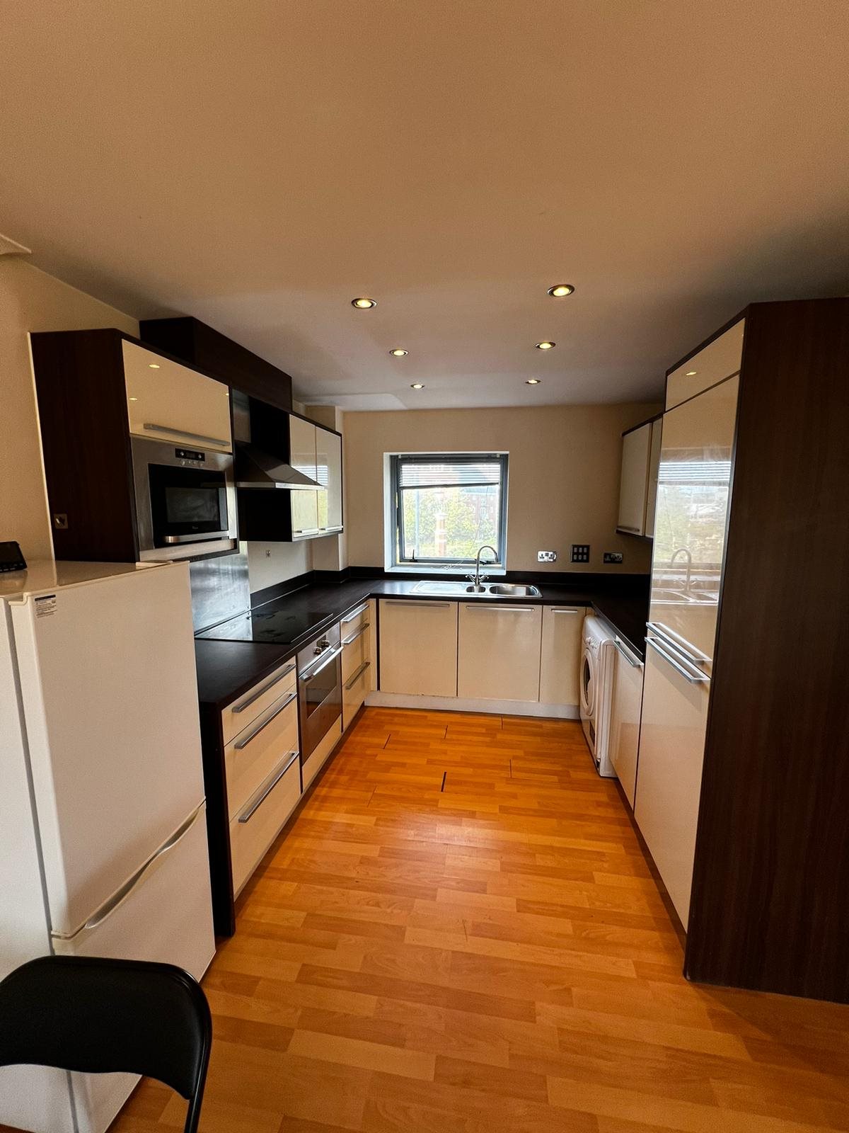 2 bed apartment to rent in Quayside Drive, , CO2 3