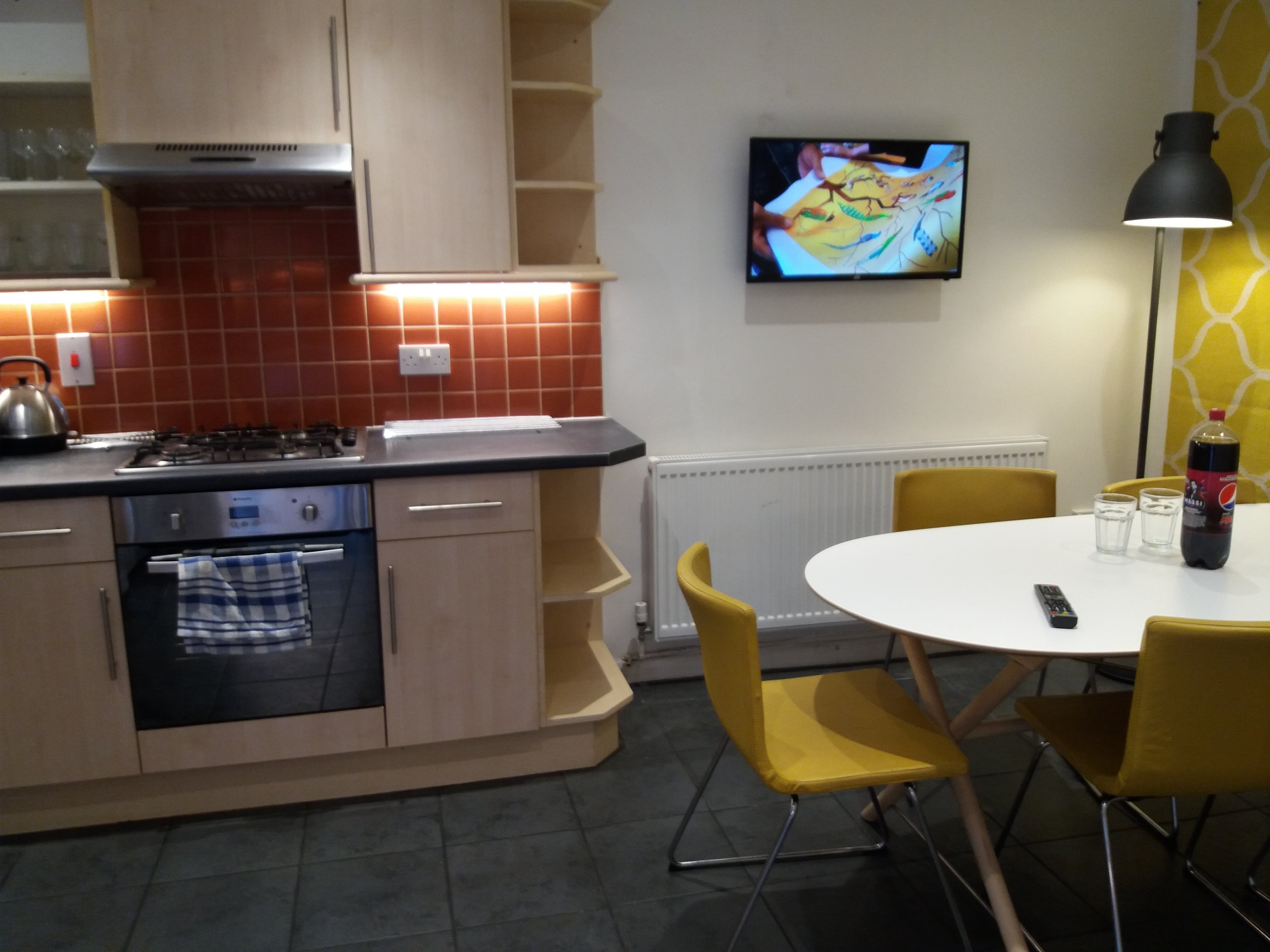 4 bed house to rent in Avon Way, Colchester, CO4 1