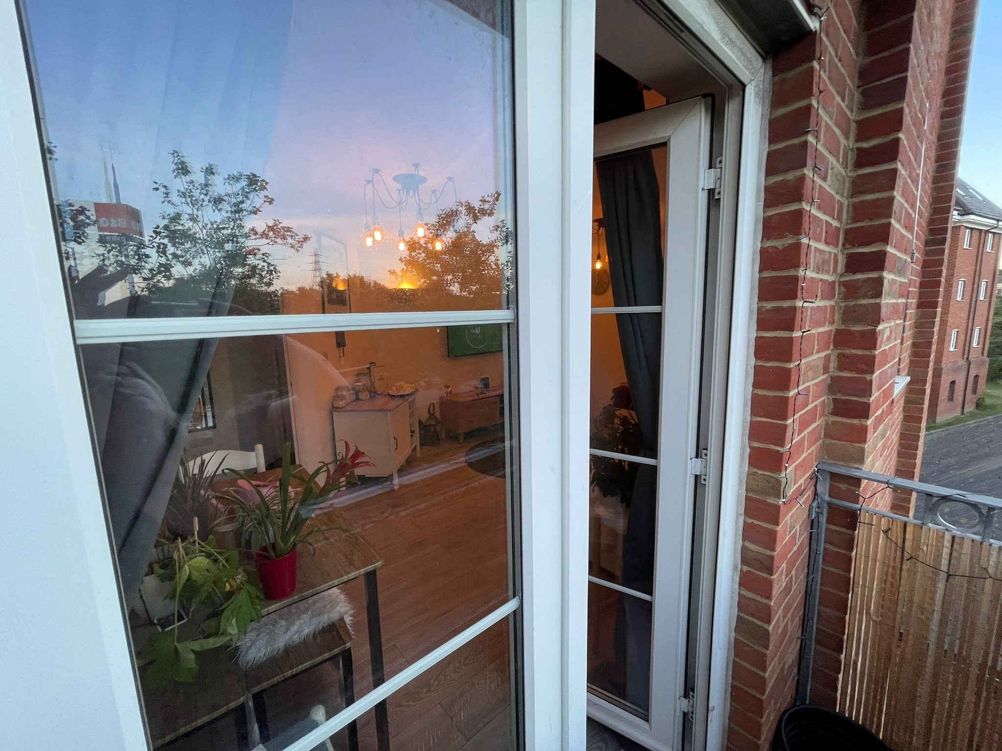 2 bed flat to rent in Hardies Point, Hawkins Road, CO2 7