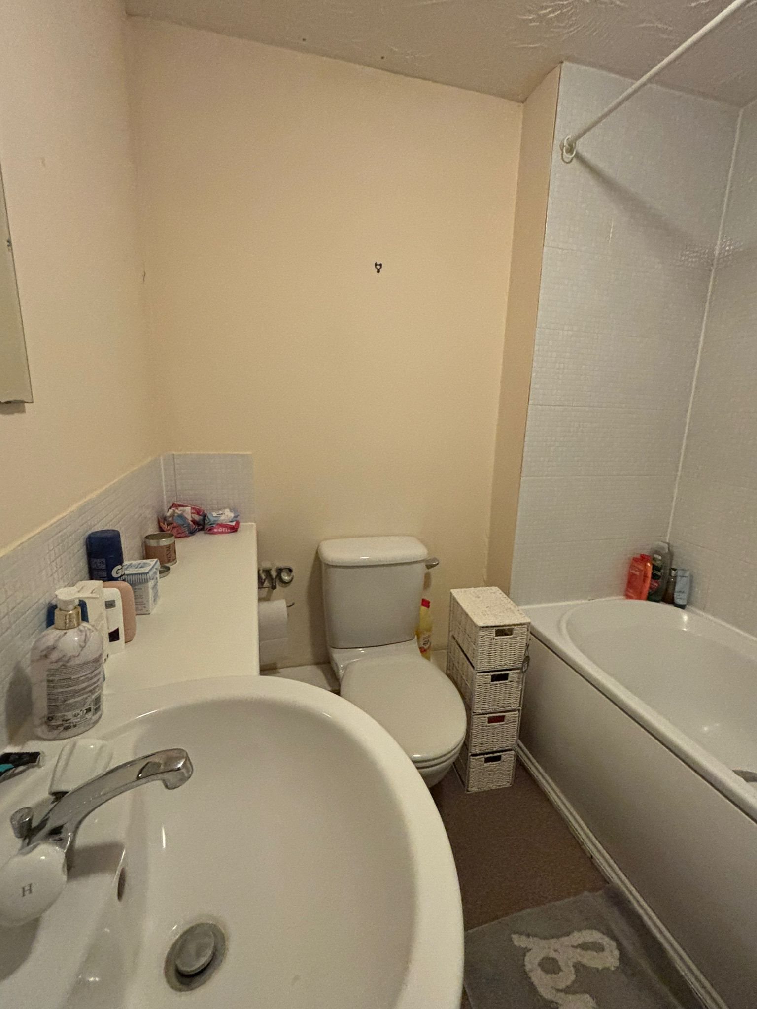 3 bed town house to rent in Hatcher Crescent, Hythe, CO2 10