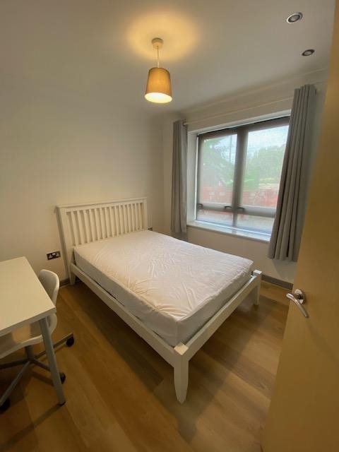 2 bed apartment to rent in Quayside Drive, Hythe, CO2 3