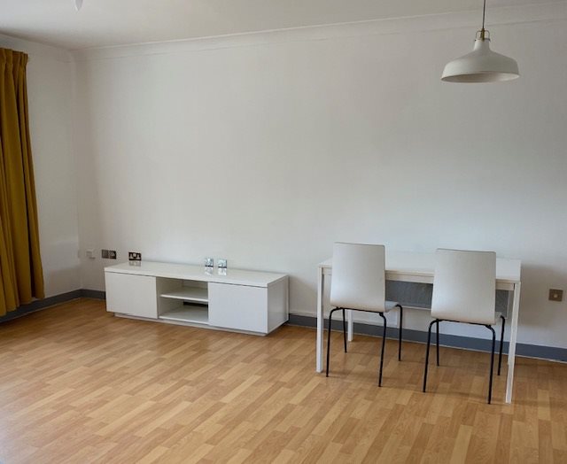 2 bed apartment to rent in Quayside Drive, Hythe, CO2  - Property Image 6