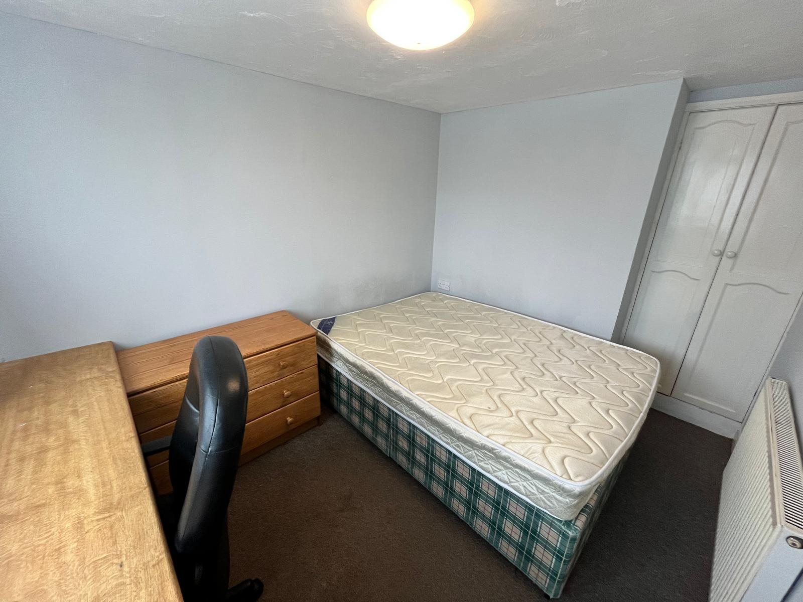 1 bed house / flat share to rent in Petworth Close, Wivenhoe, CO7  - Property Image 2