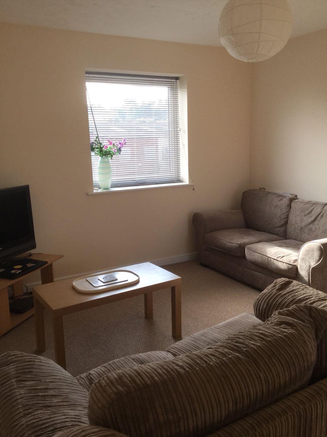 2 bed flat to rent in Meachen Road, , CO2  - Property Image 2