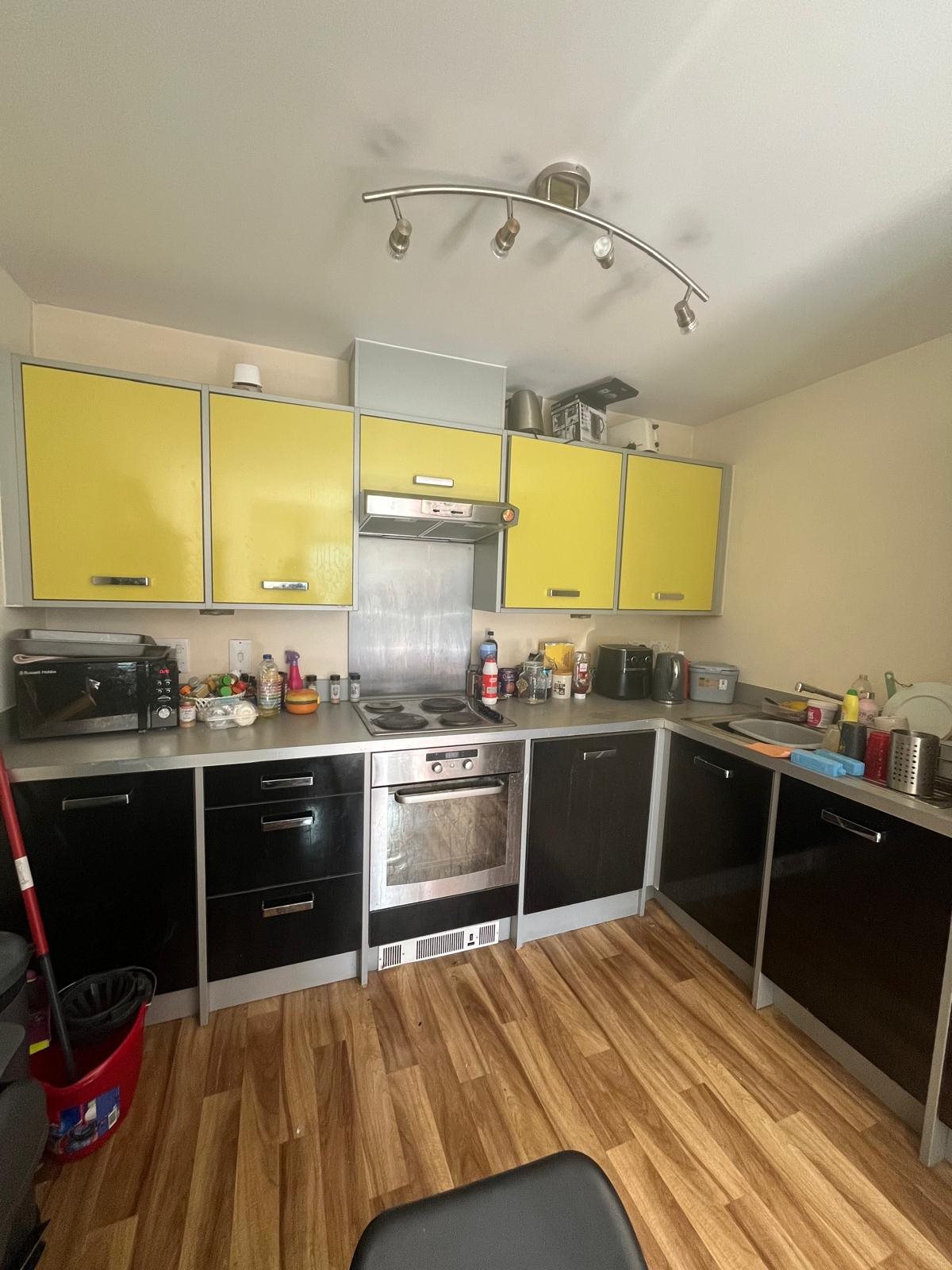 1 bed apartment to rent in Marine House, , CO2  - Property Image 2