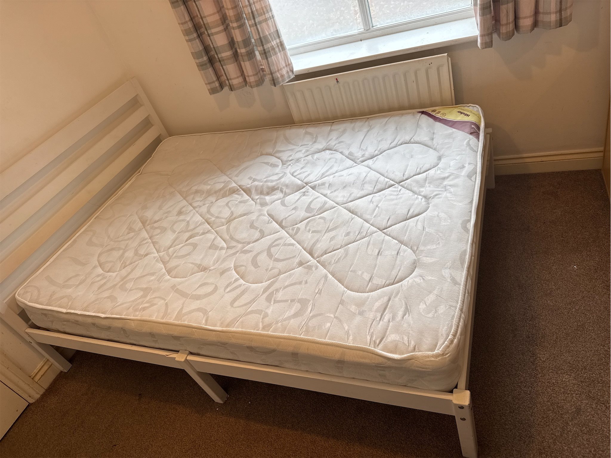 5 bed house to rent in Hatcher Crescent, Colchester, CO2 3