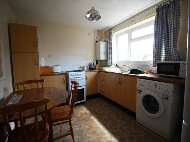 3 bed house to rent in Ariel Close, Colchester, CO4  - Property Image 2