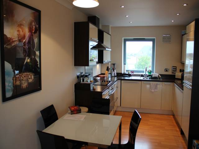 2 bed flat to rent in Quayside Drive, Colchester, CO2  - Property Image 2
