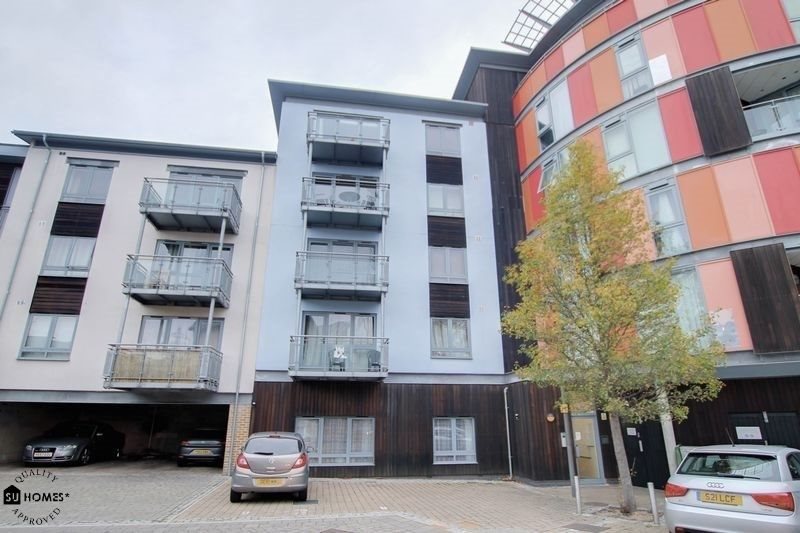 2 bed flat to rent in Quayside Drive, Colchester, CO2  - Property Image 1