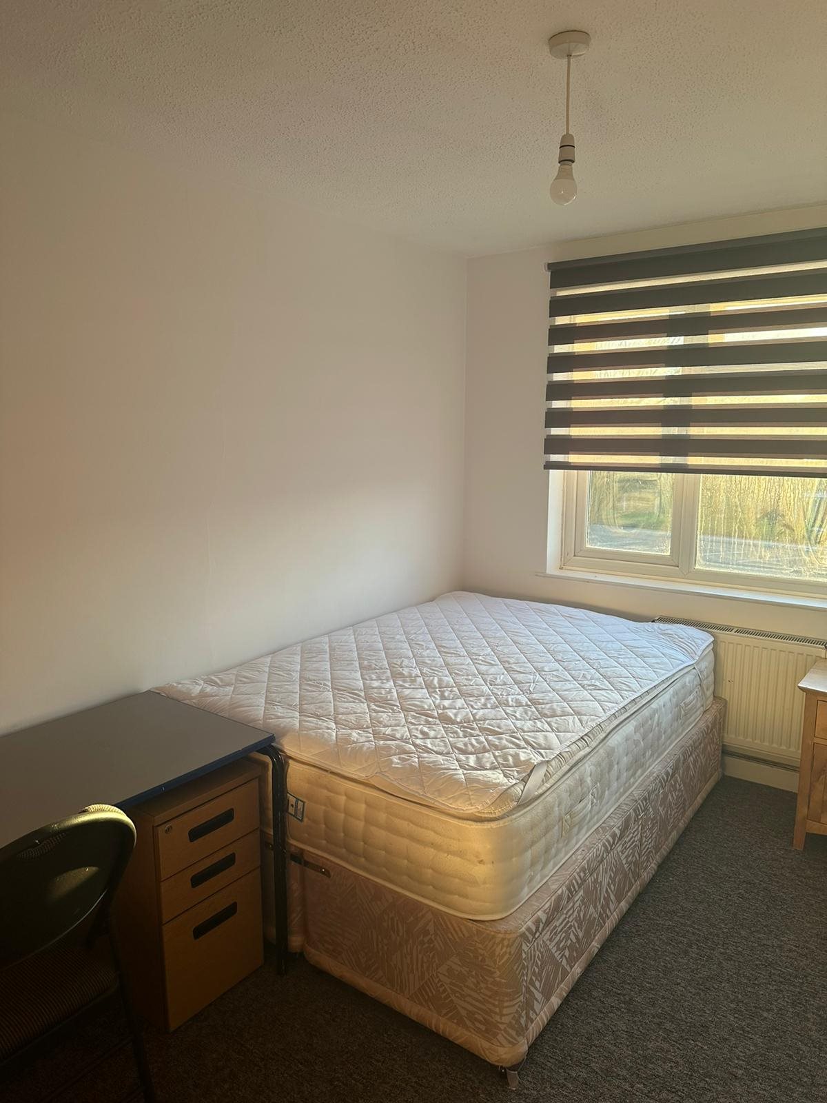 5 bed house to rent in St Andrews Avenue, Colchester, CO4 4