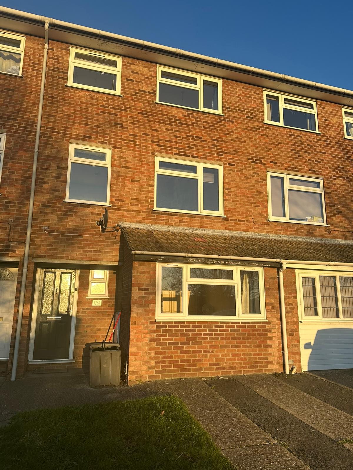 5 bed house to rent in St Andrews Avenue, Colchester, CO4 - Property Image 1