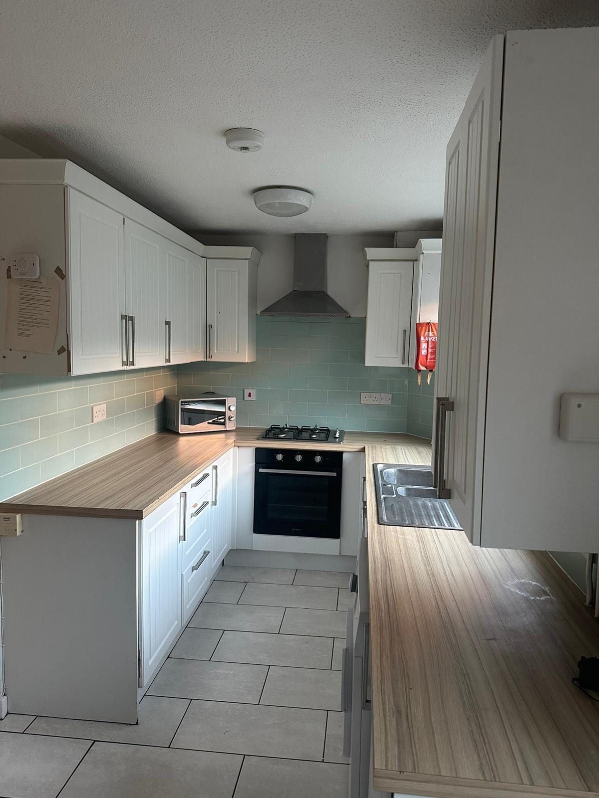 5 bed house to rent in St Andrews Avenue, Colchester, CO4  - Property Image 3