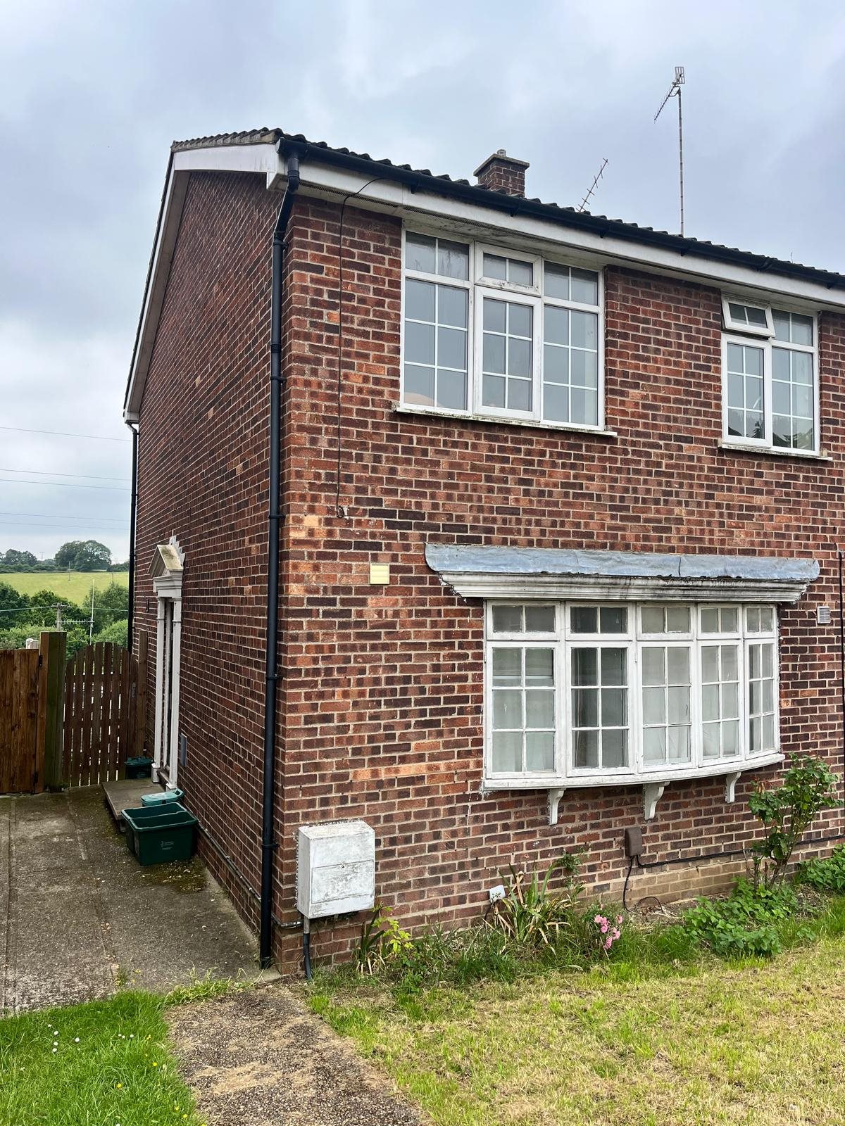 4 bed house to rent in Avon Way, Colchester, CO4 - Property Image 1