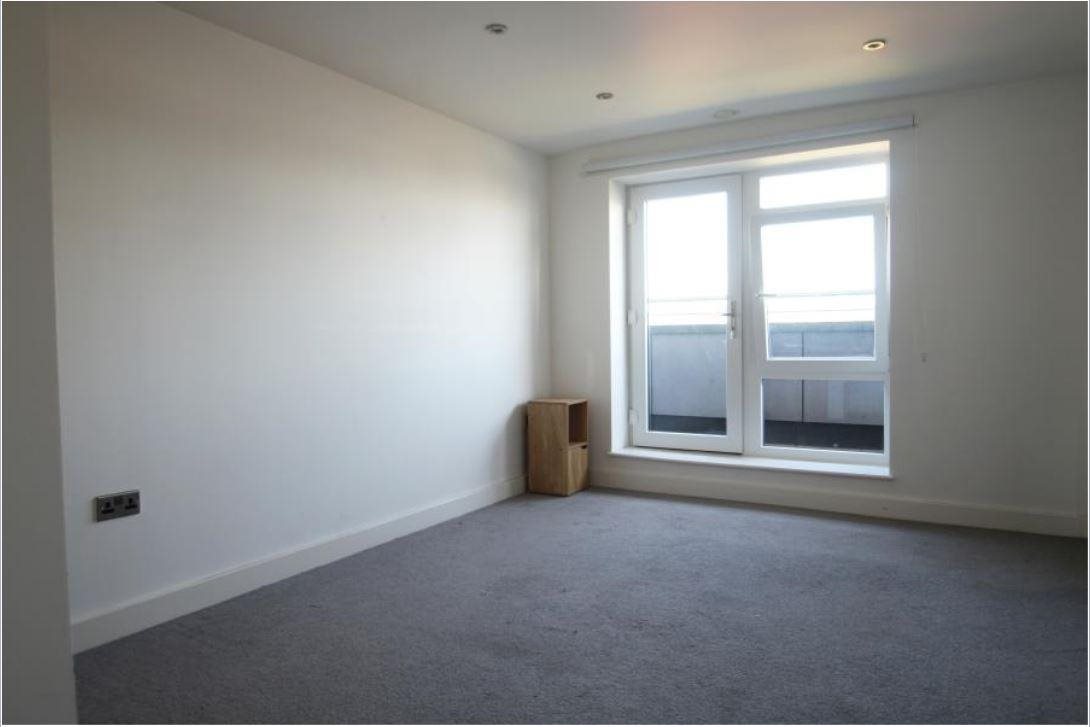 2 bed penthouse to rent in Ballantyne Drive, , CO2 5