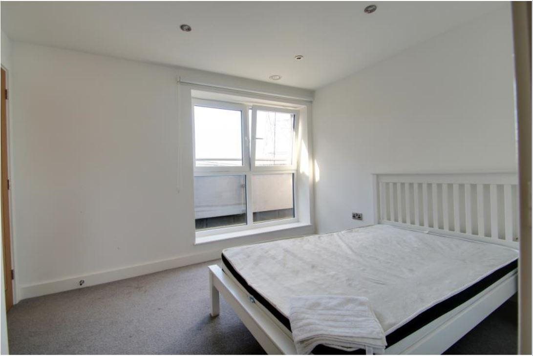 2 bed penthouse to rent in Ballantyne Drive, , CO2  - Property Image 4