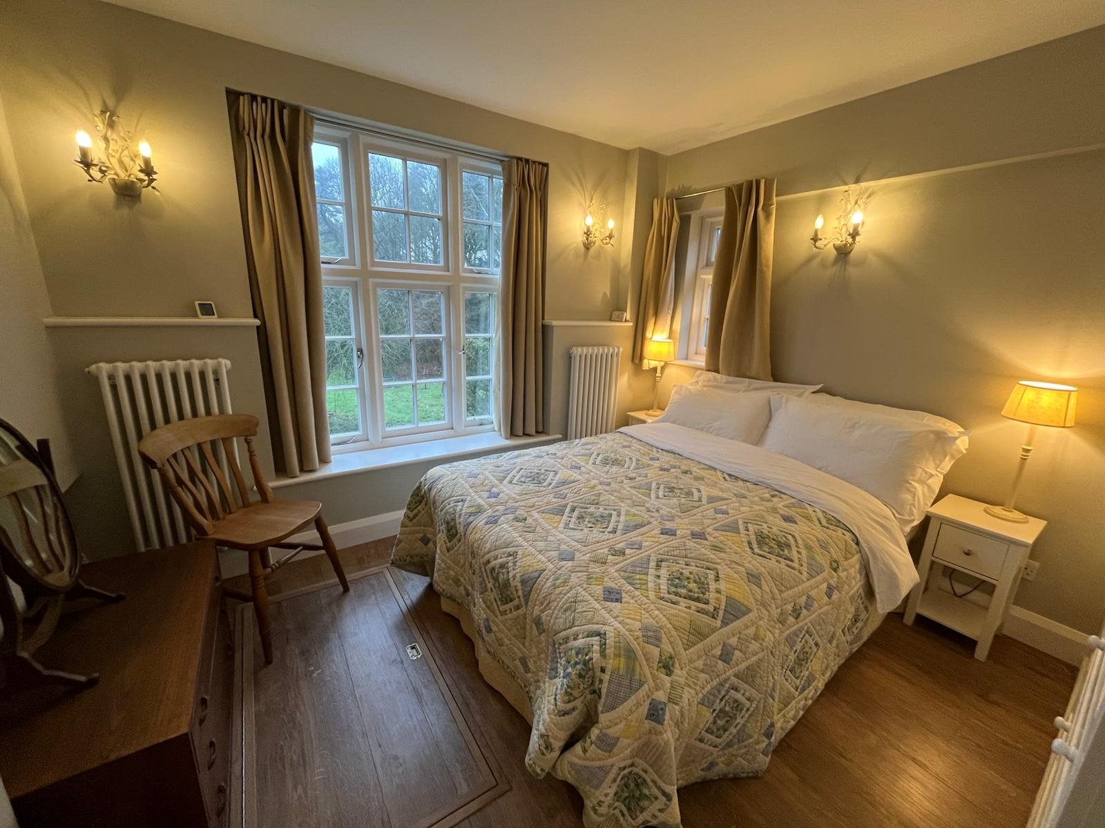 1 bed apartment to rent in Hadleigh Road, Higham, CO7 4