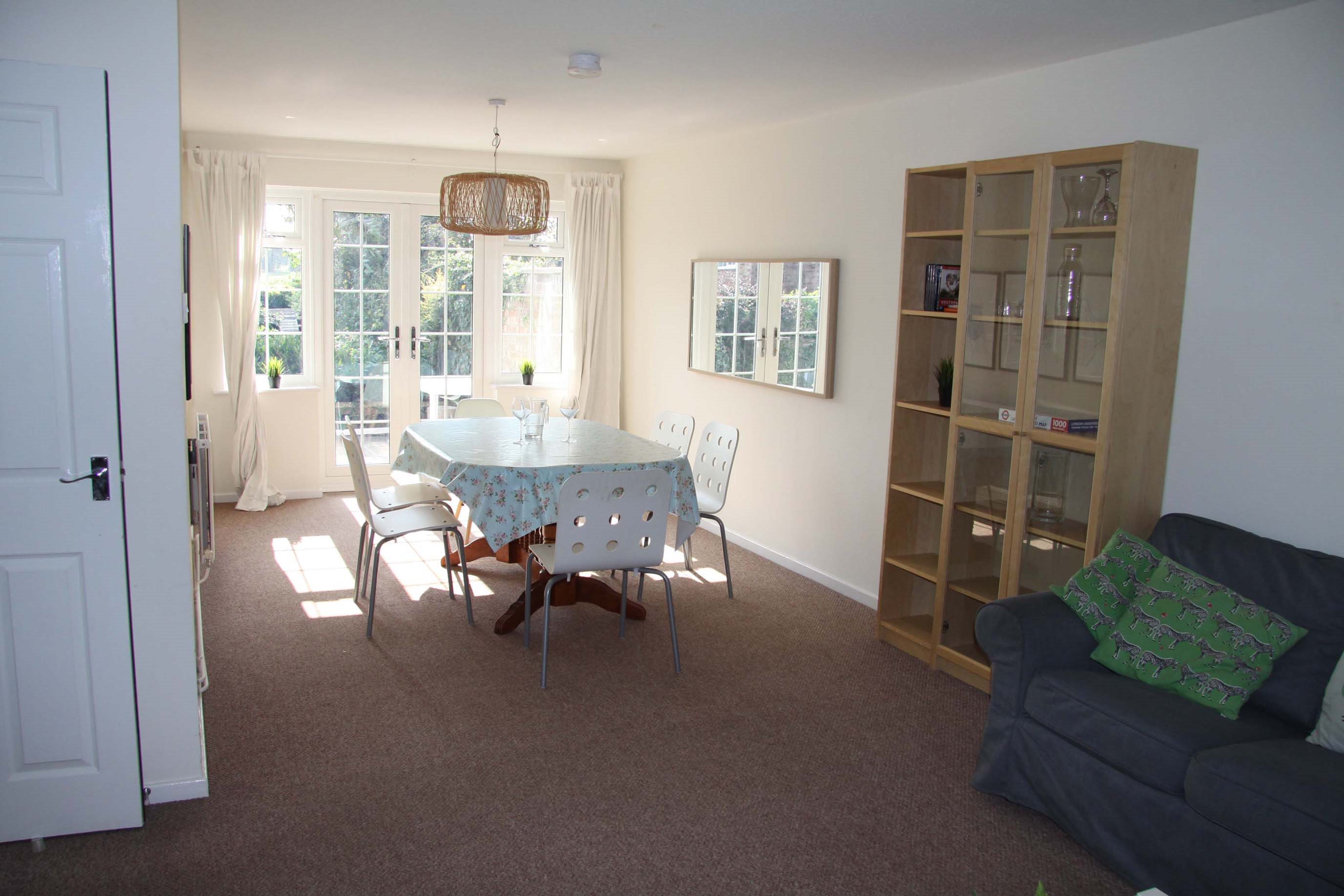 5 bed house to rent in Antonio Walk, , CO4  - Property Image 3