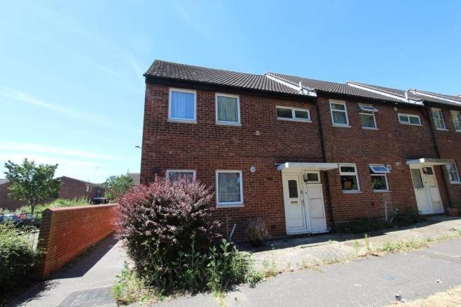 1 bed house / flat share to rent in Cyril Child Close, , CO4 - Property Image 1