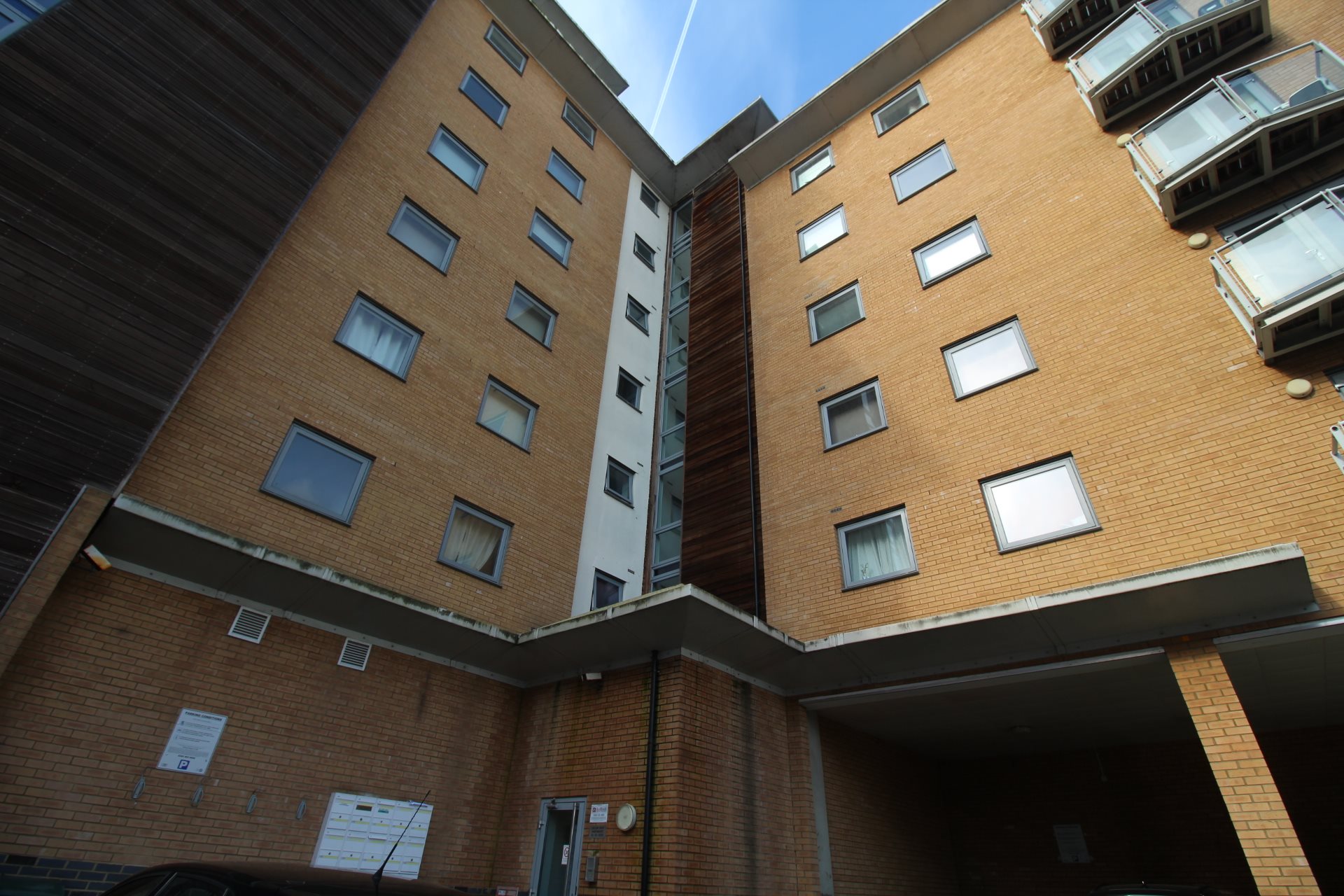 2 bed flat to rent in Caelum Drive, Hythe, CO2  - Property Image 1