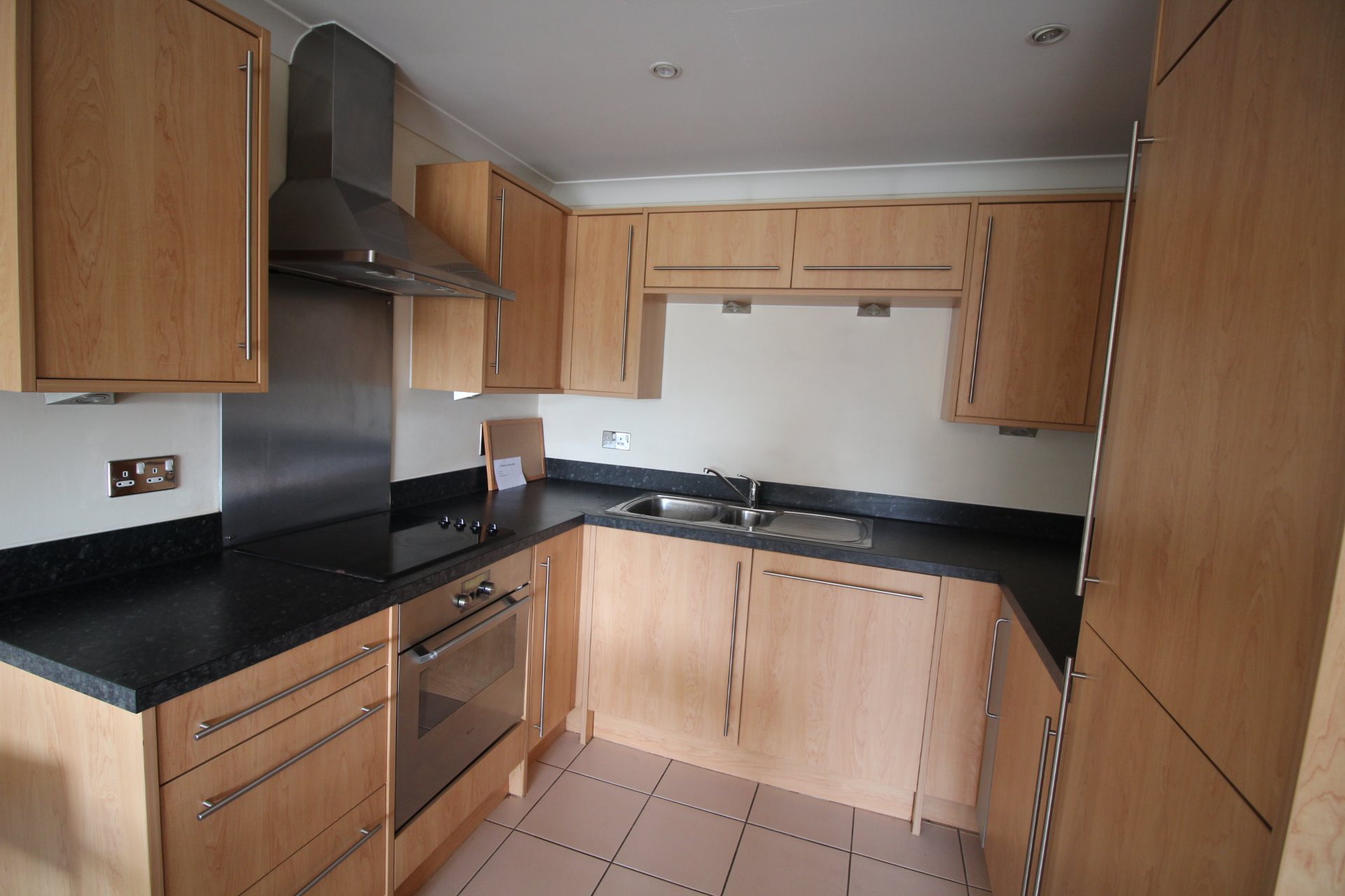1 bed flat to rent in Quayside Drive, Hythe, CO2  - Property Image 3