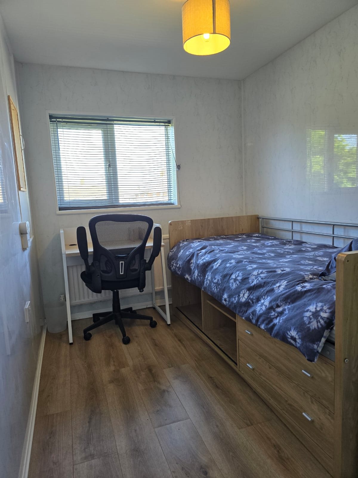 4 bed house to rent in Hawthorn Avenue, Colchester, CO4 5