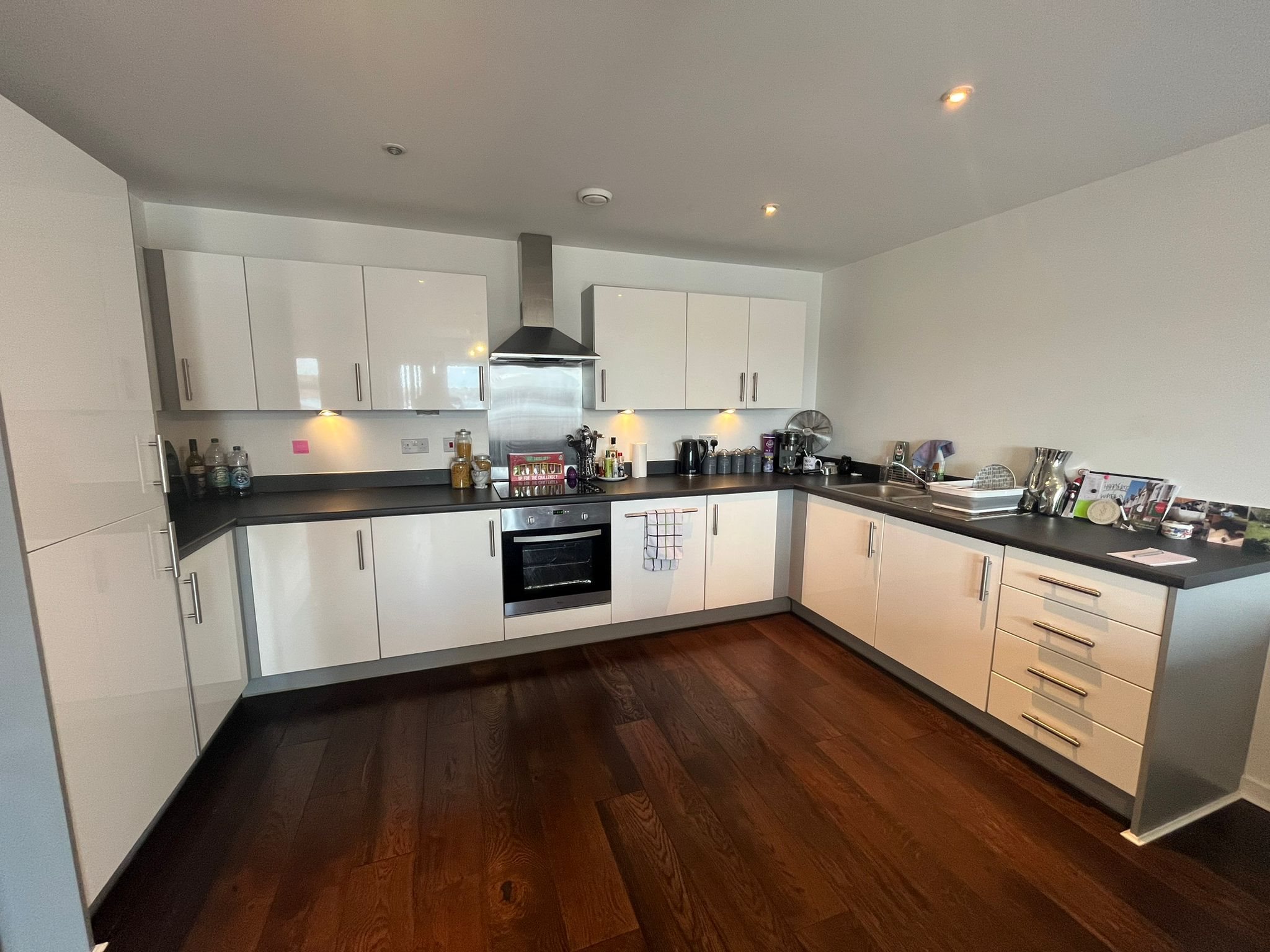 2 bed flat to rent in Pier Wharf, , CO2  - Property Image 3