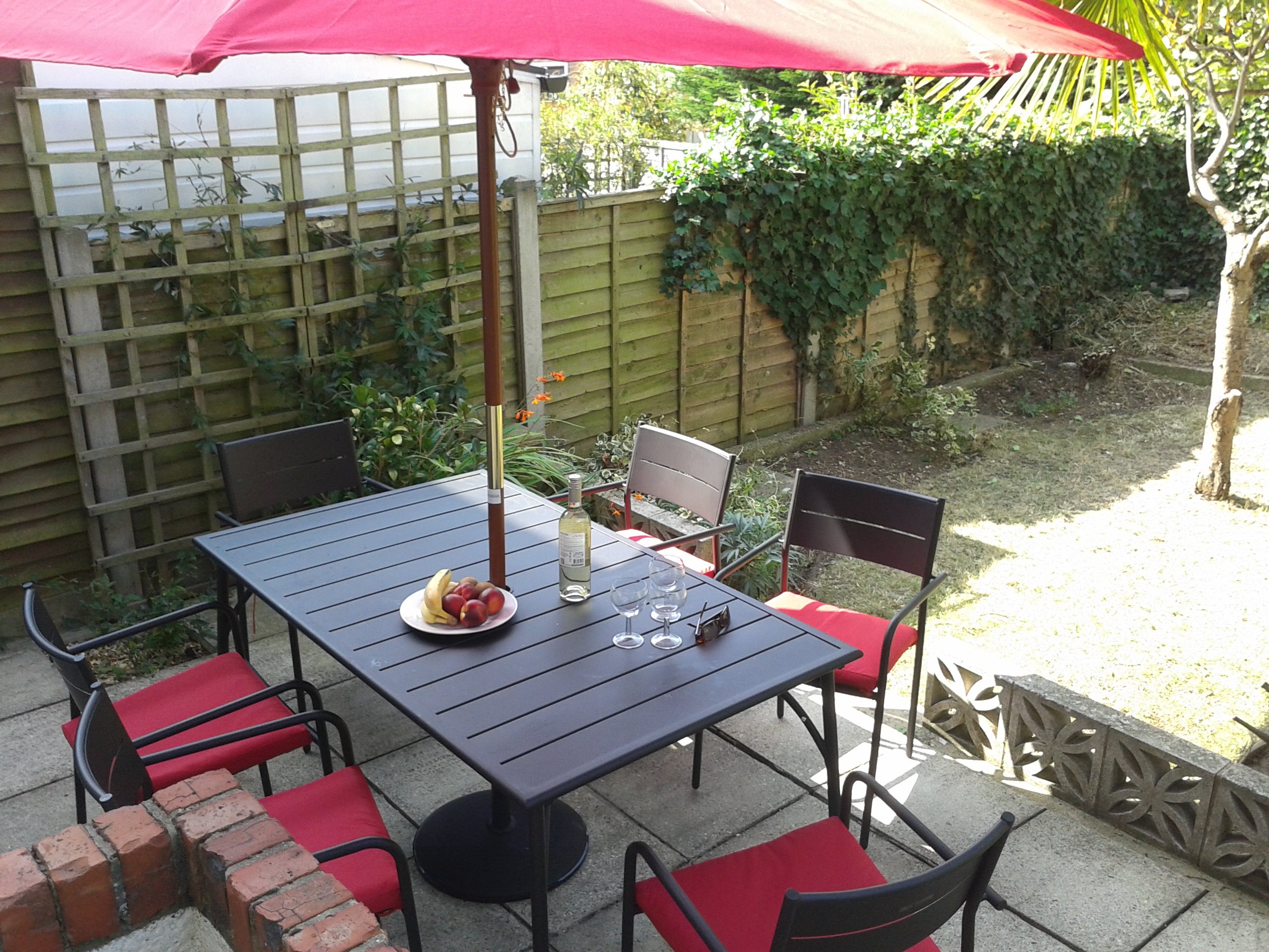 4 bed house to rent in Rosalind Close, Colchester, CO4 1