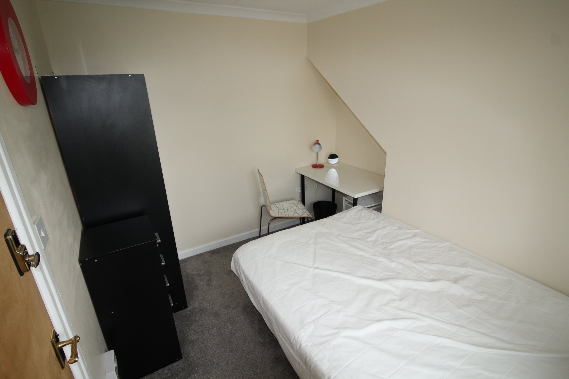 1 bed house / flat share to rent in Goring Road, , CO4 3