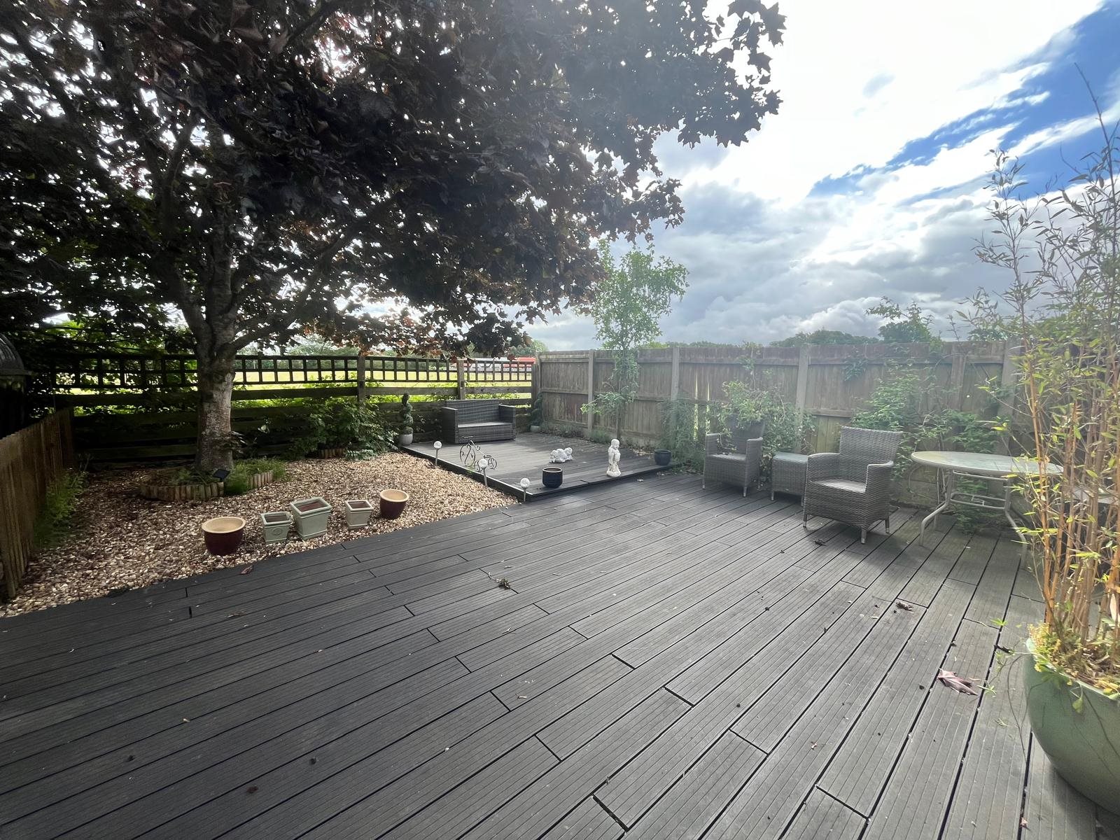 1 bed maisonette to rent in Heathfield, Clacton Road, CO16 11