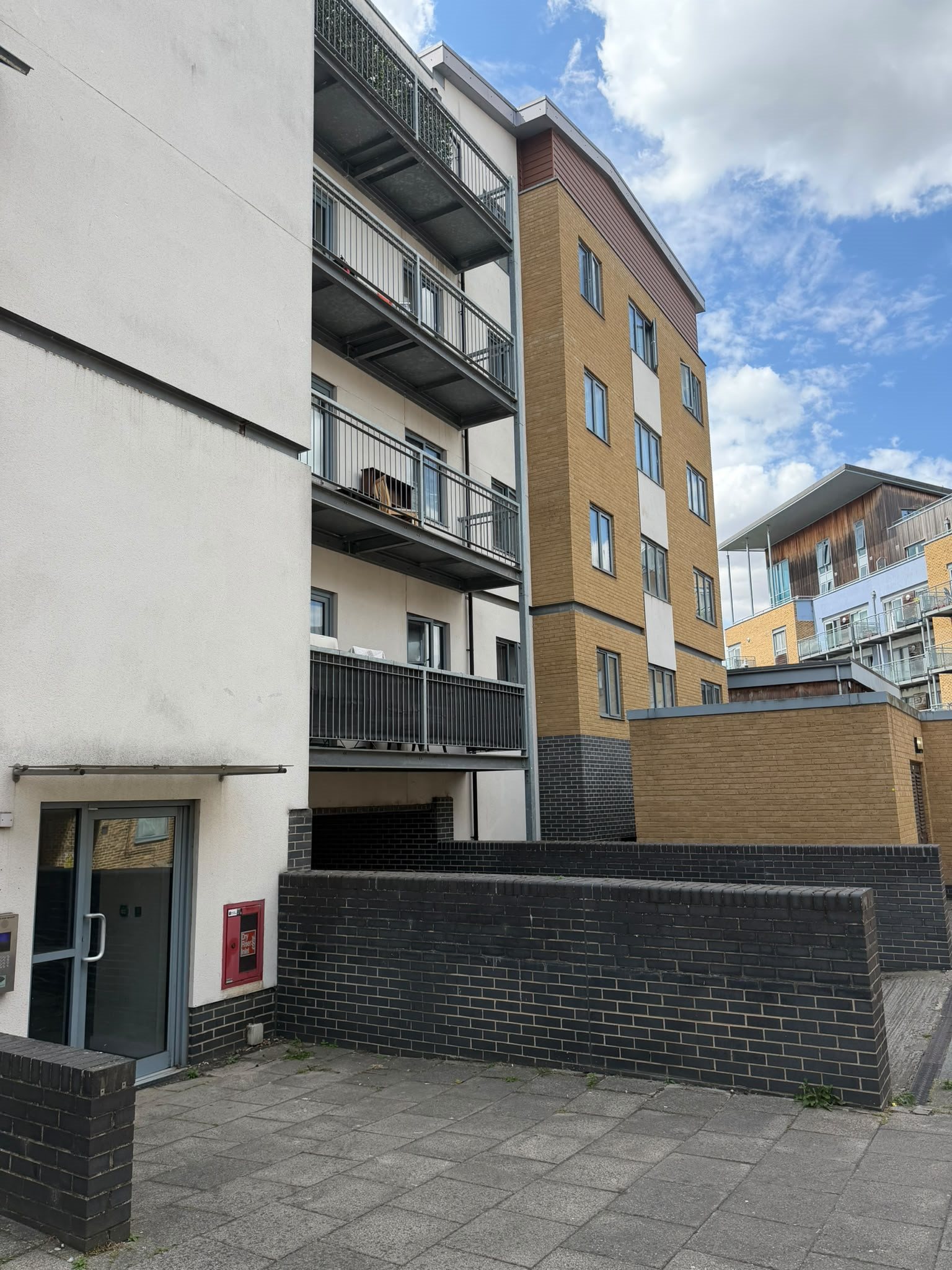 2 bed apartment to rent in Pier Wharf, Quayside Drive, CO2  - Property Image 1