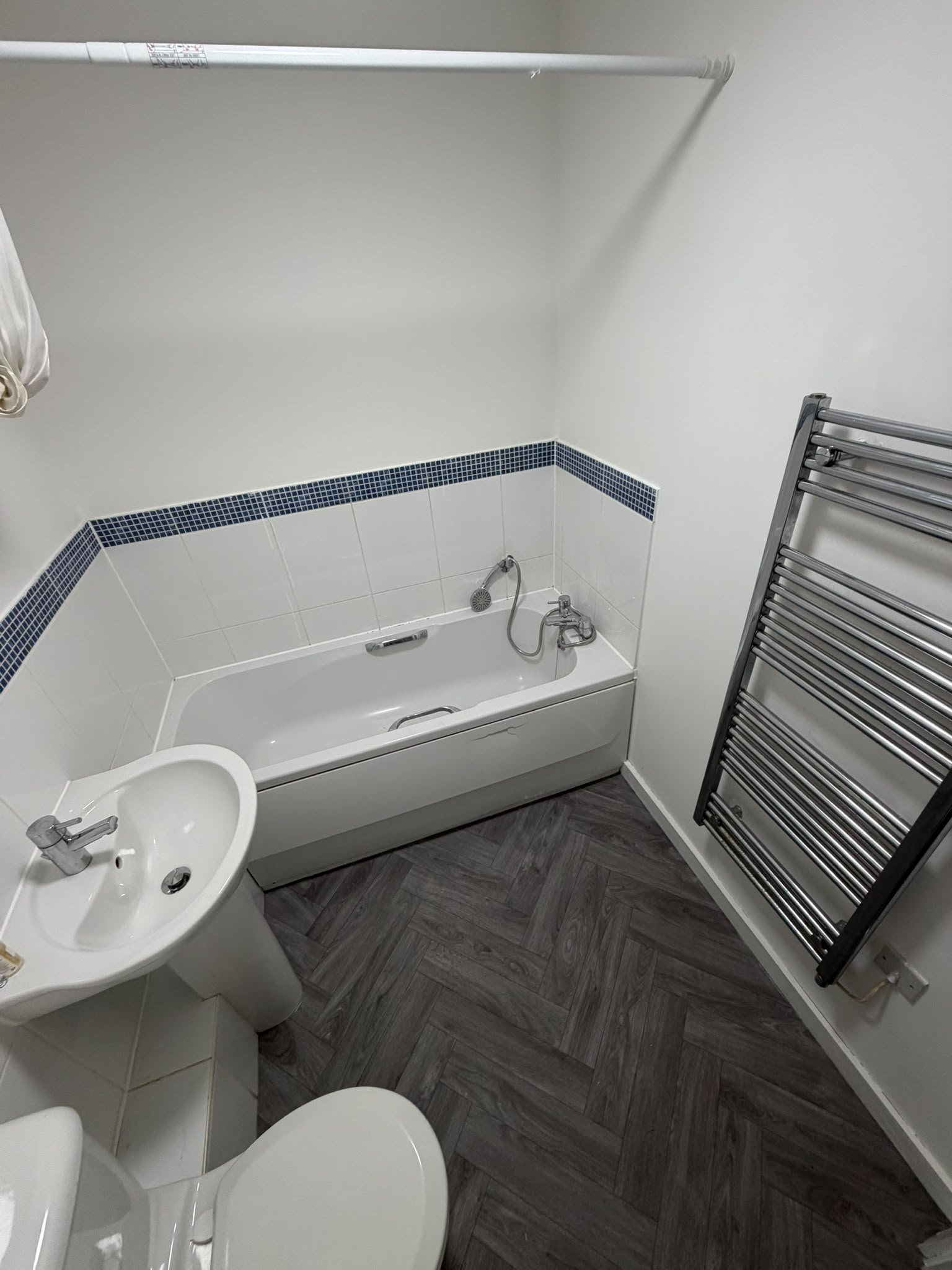 2 bed apartment to rent in Pier Wharf, Quayside Drive, CO2 6