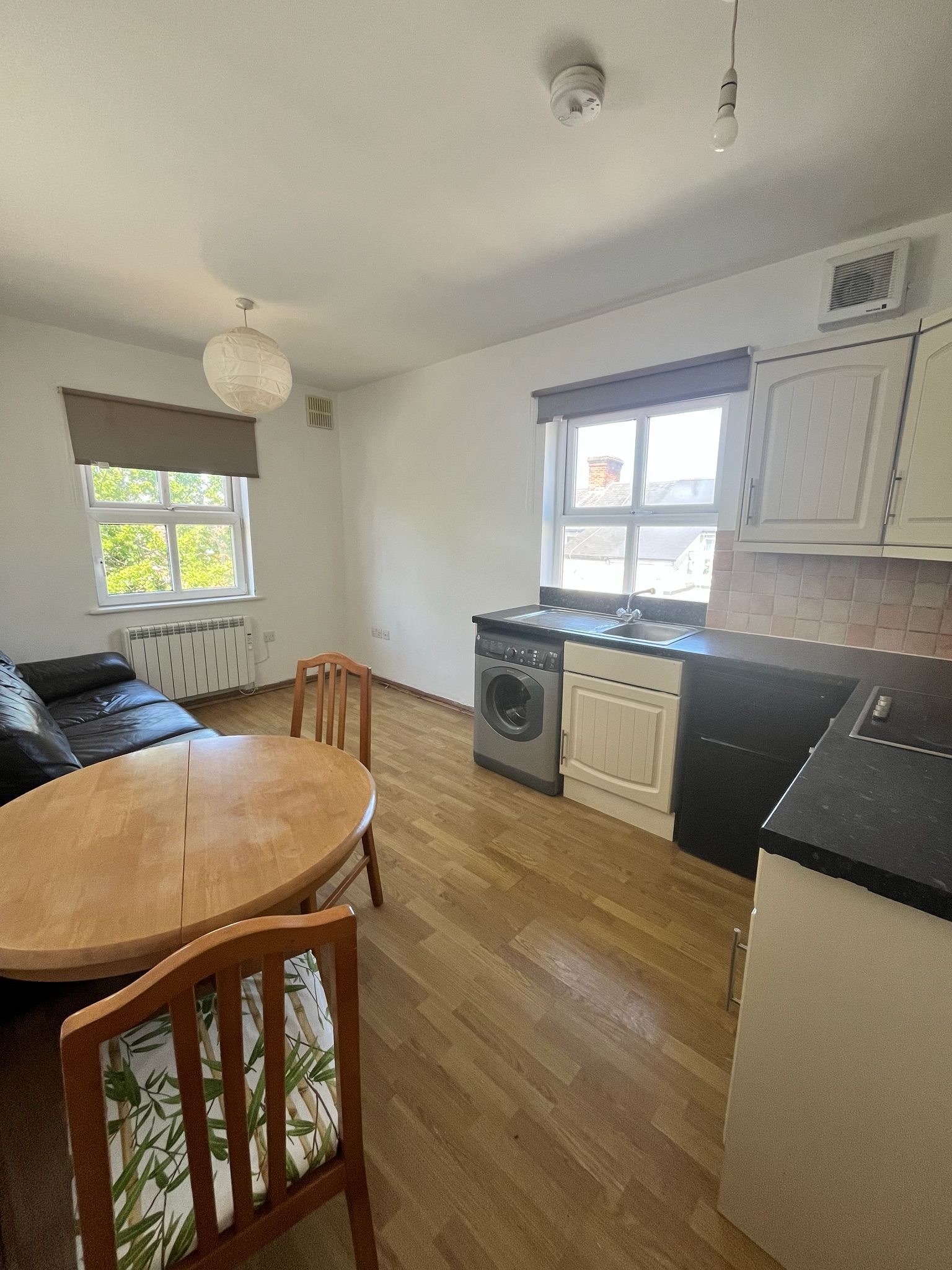 2 bed apartment to rent in Military Road, Colchester, CO1  - Property Image 2
