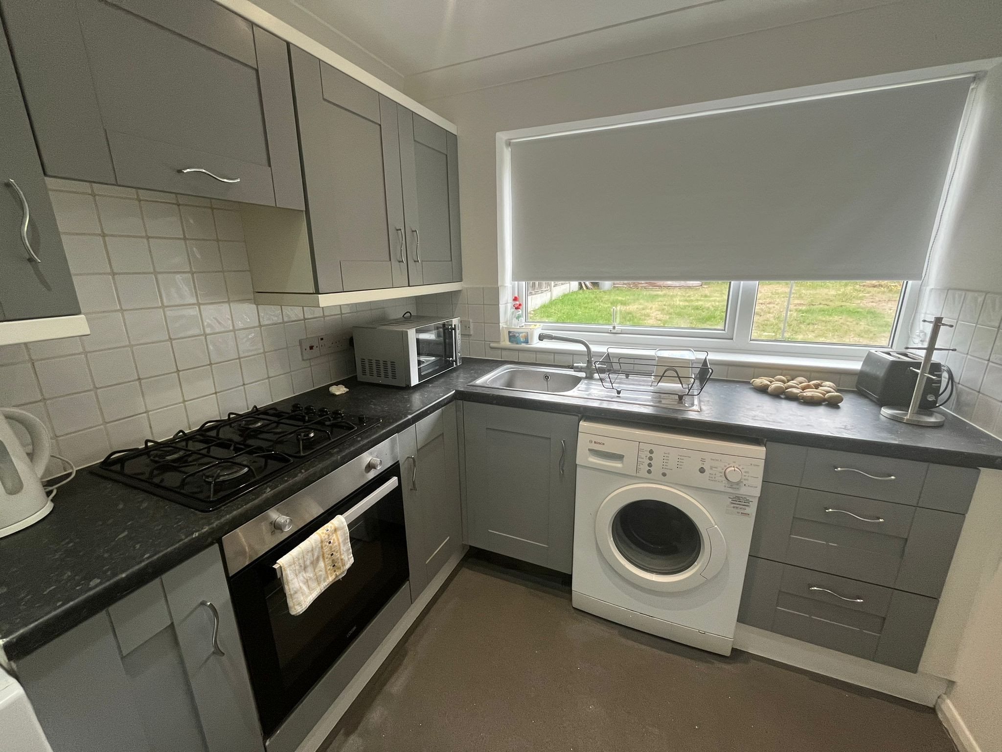 1 bed house / flat share to rent in Friars Close, , CO7  - Property Image 5