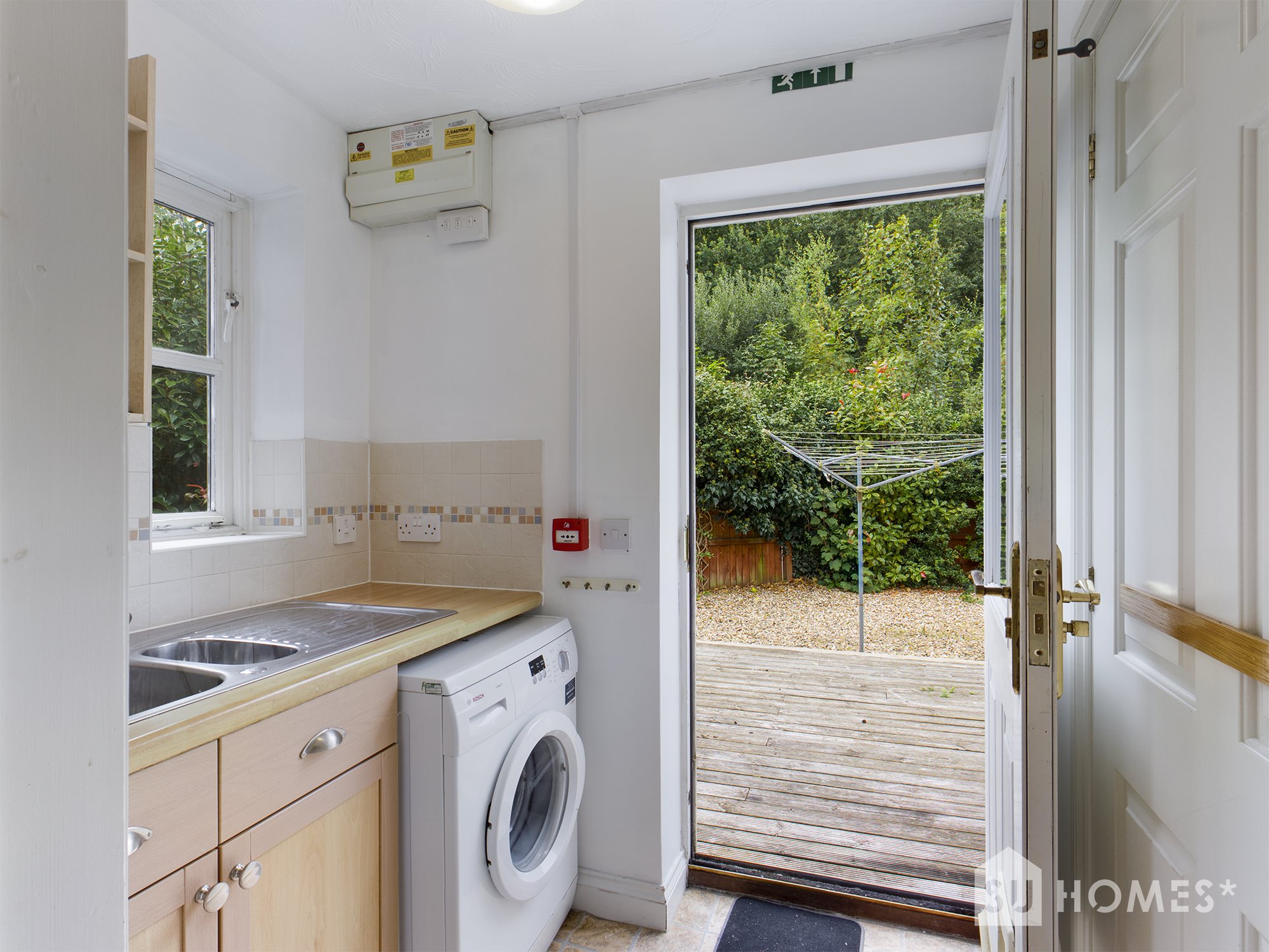 5 bed house to rent in Hatcher Crescent, Colchester, CO2 5