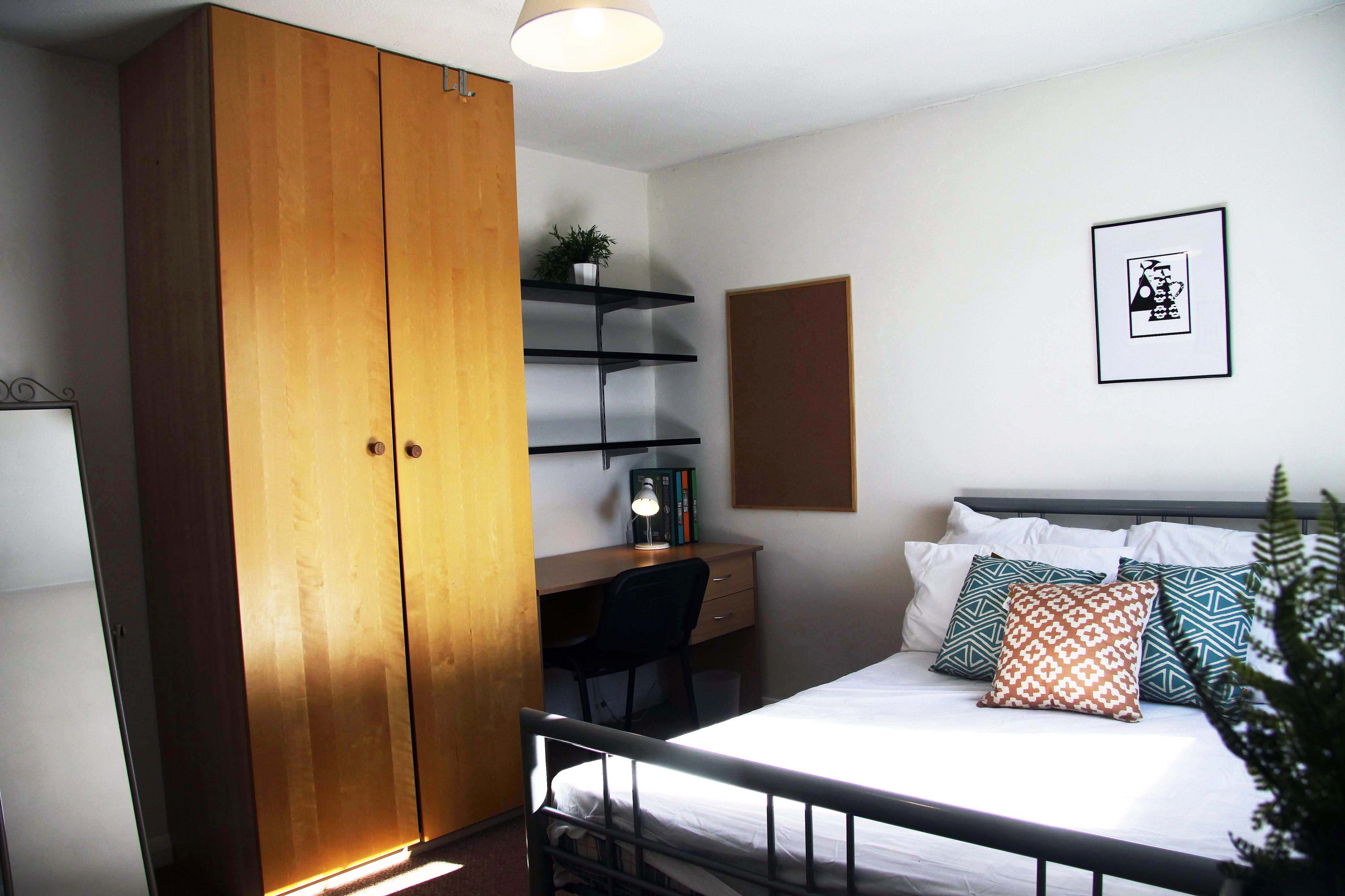 4 bed house to rent in Laing Road, , CO4 - Property Image 1