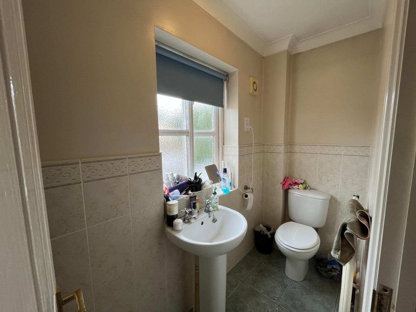 4 bed house to rent in Mascot Square, Colchester , CO4 6