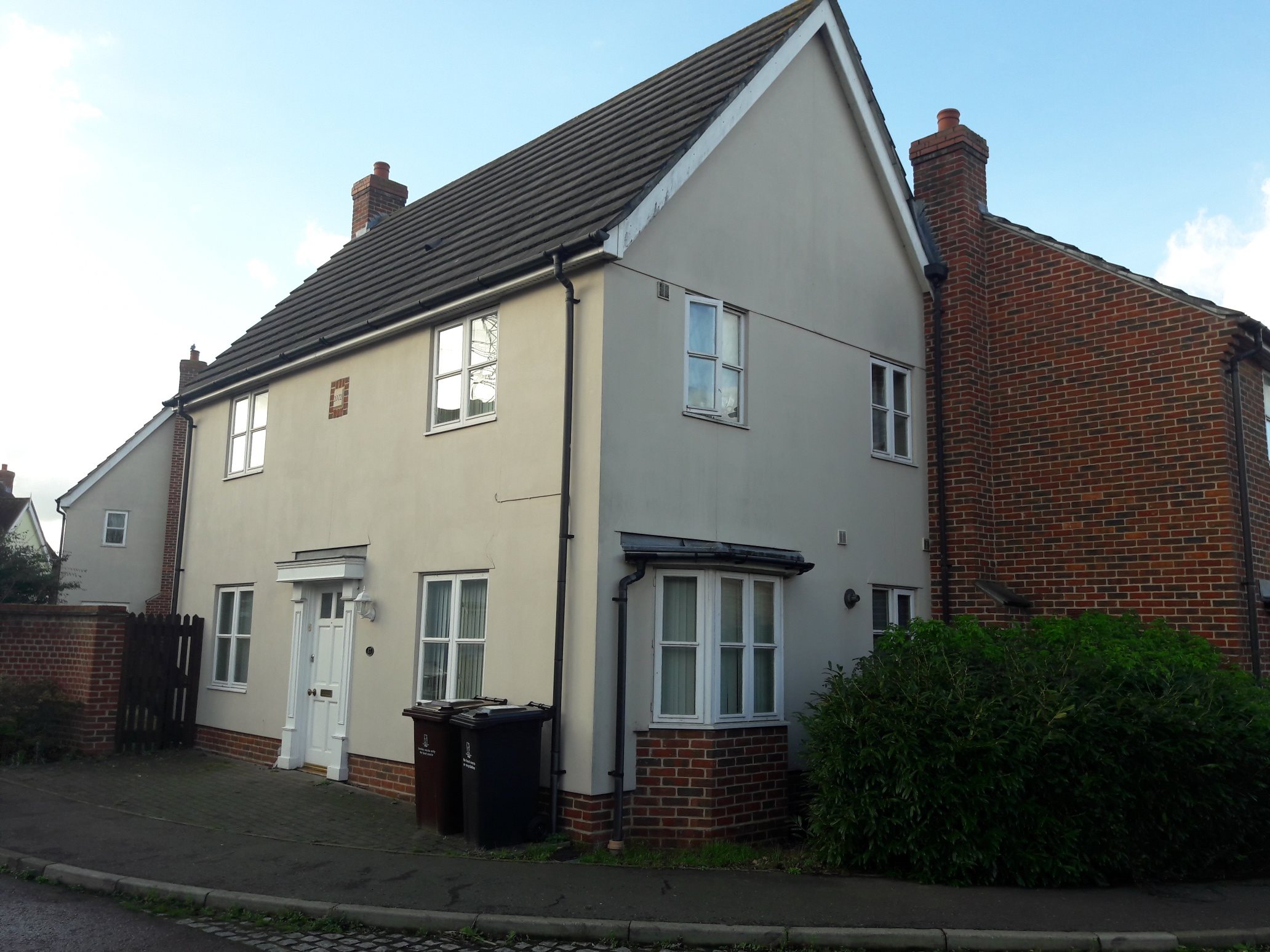 4 bed house to rent in Mascot Square, Colchester , CO4 11