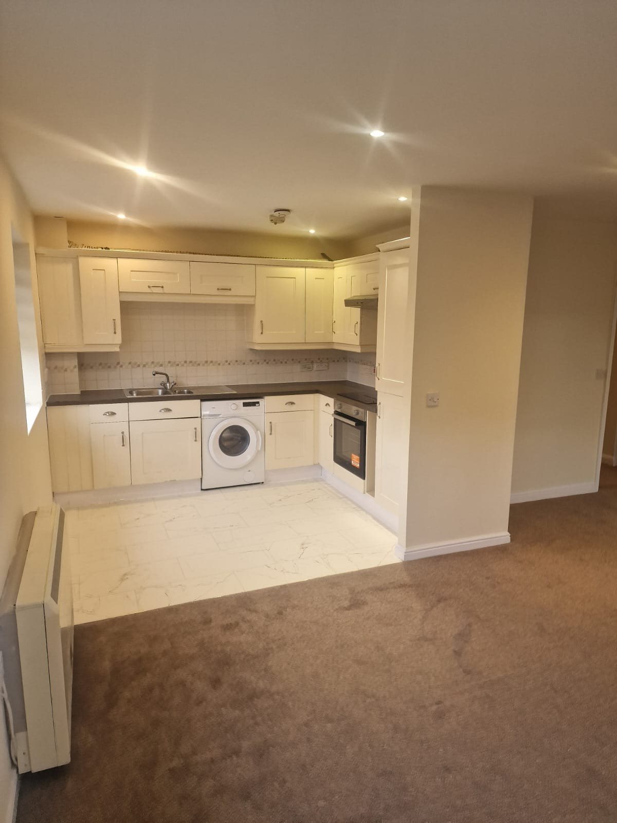 4 bed duplex to rent in Meachen Road, Hythe, CO2  - Property Image 2