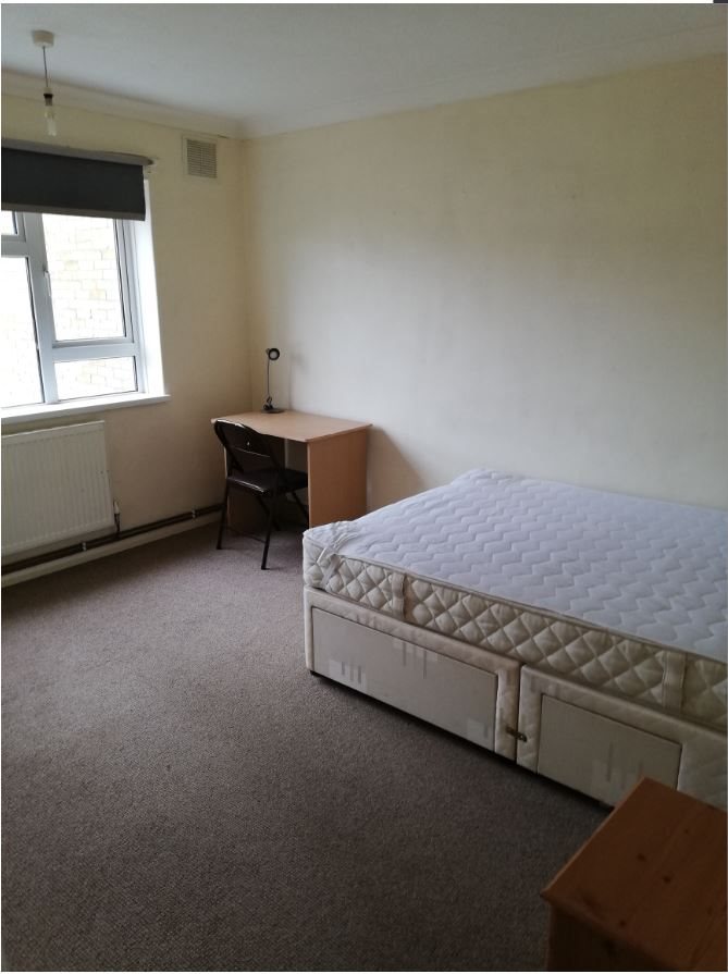 3 bed flat to rent in Redwood Court, Colchester, CO4 2