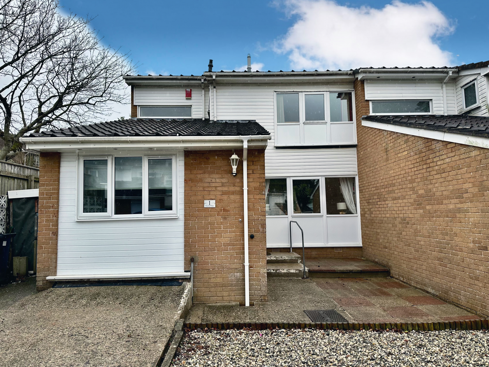 Guide Price £270,000