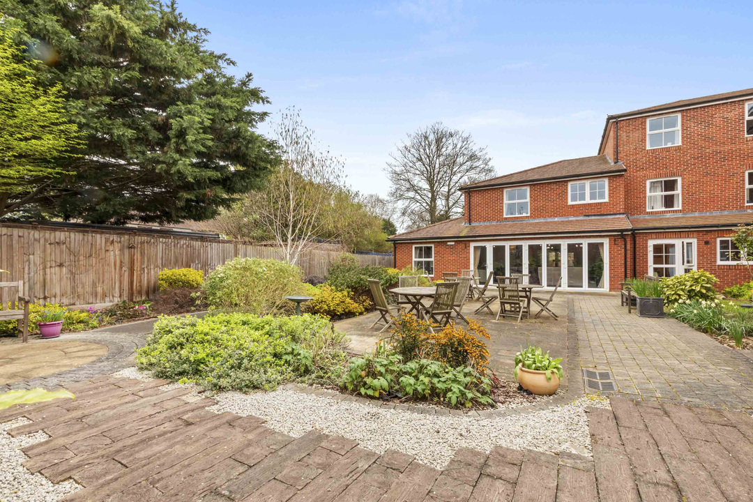 1 bed apartment for sale in Peel Lodge, Dean Street, Marlow ...