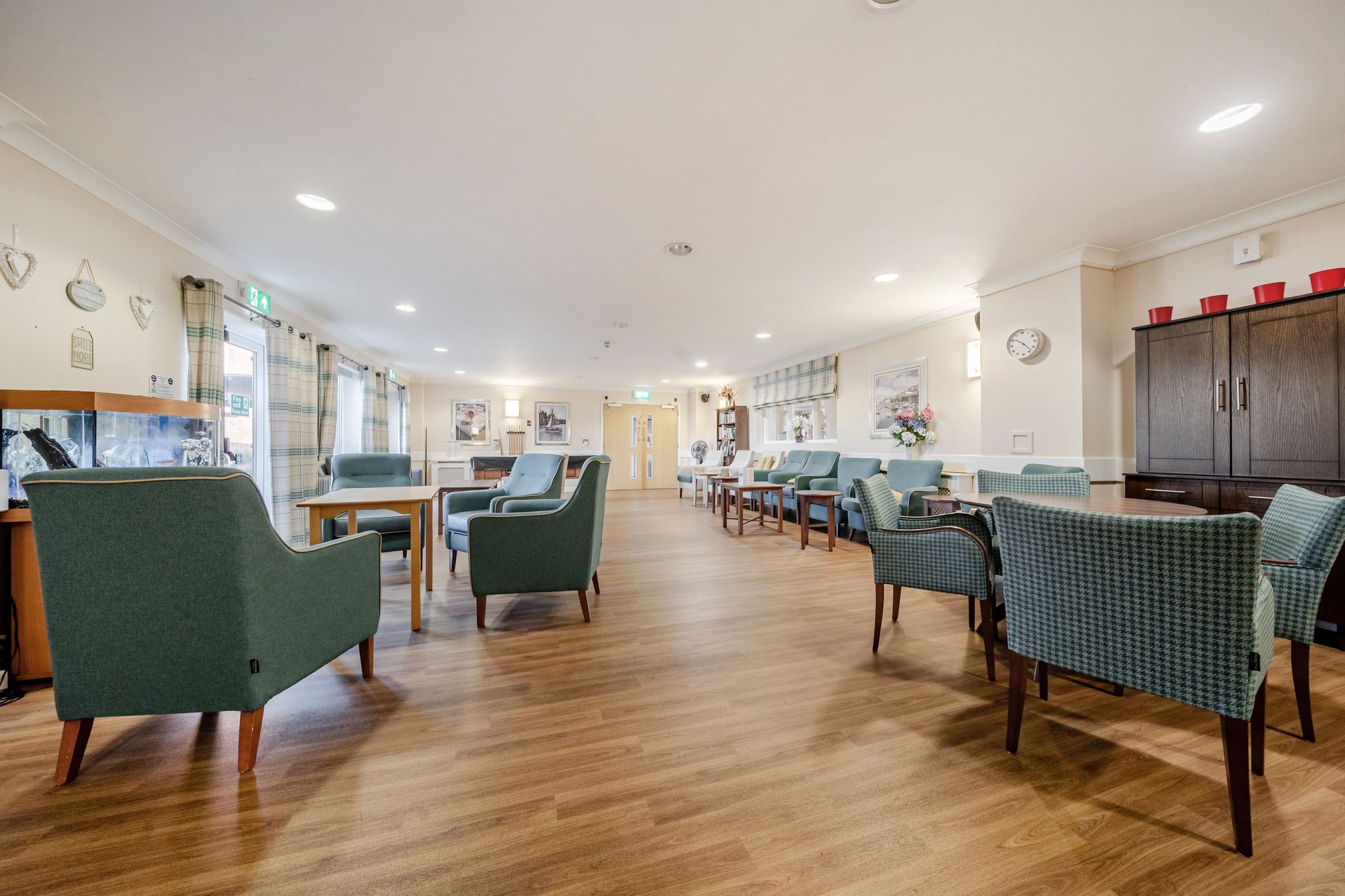 2 bed retirement property for sale in Trafalgar Road, Marina Court Trafalgar Road, GL20  - Property Image 12